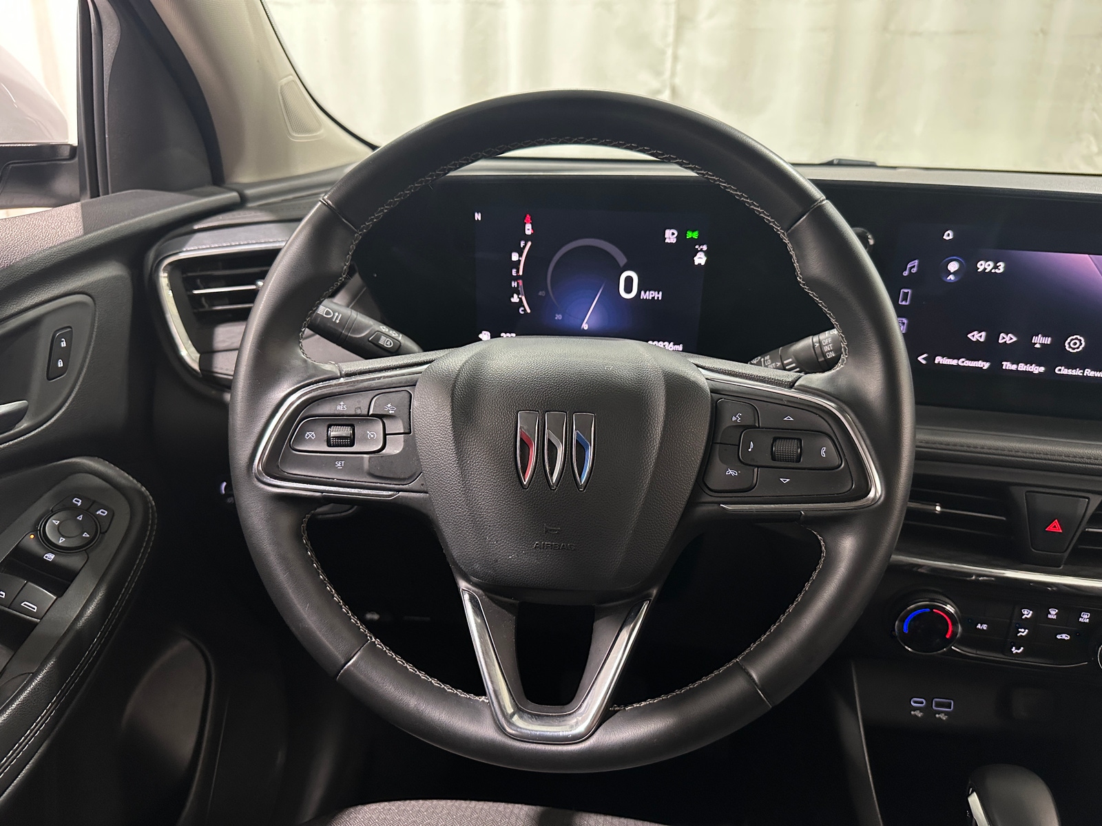 Thumbnail: 2025 Buick Encore GX - 5