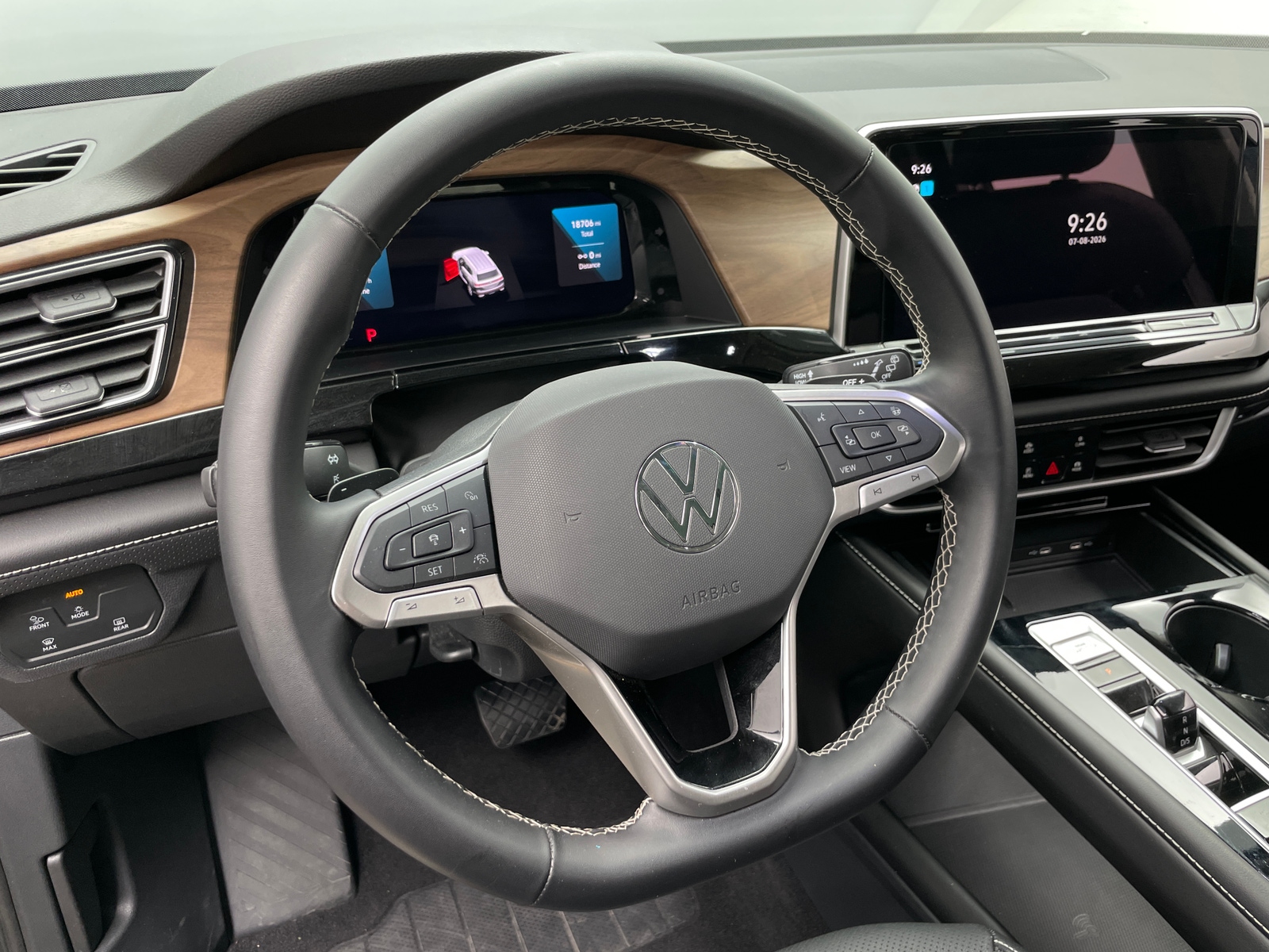 Thumbnail: 2026 Volkswagen Atlas - 4