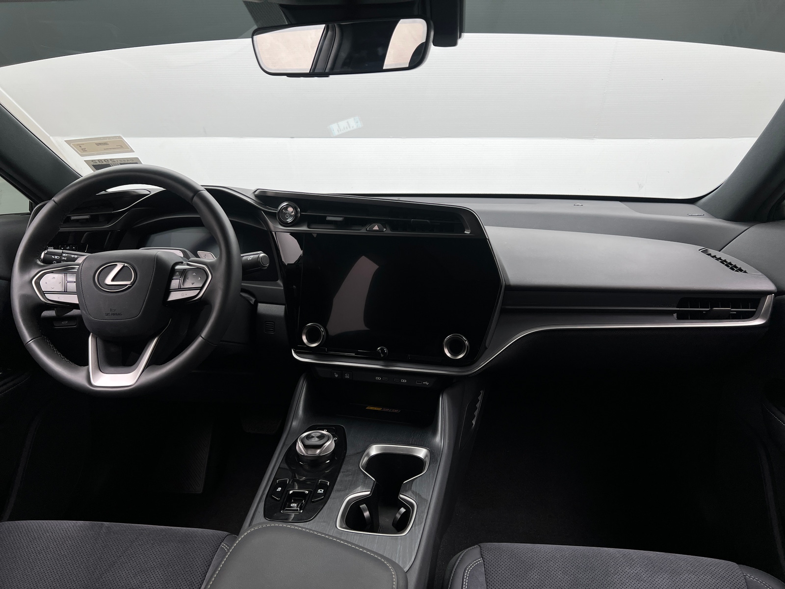 Thumbnail: 2023 Lexus RZ - 3