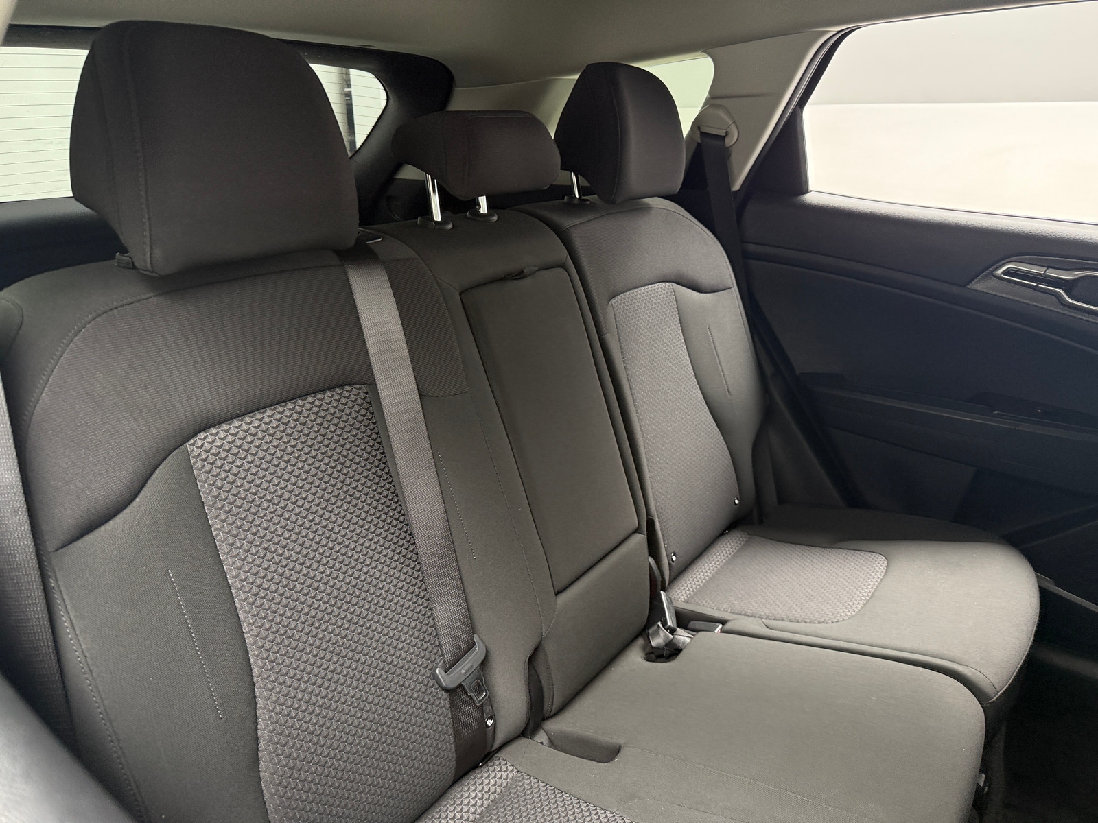 Thumbnail: 2025 Kia Sportage - 6