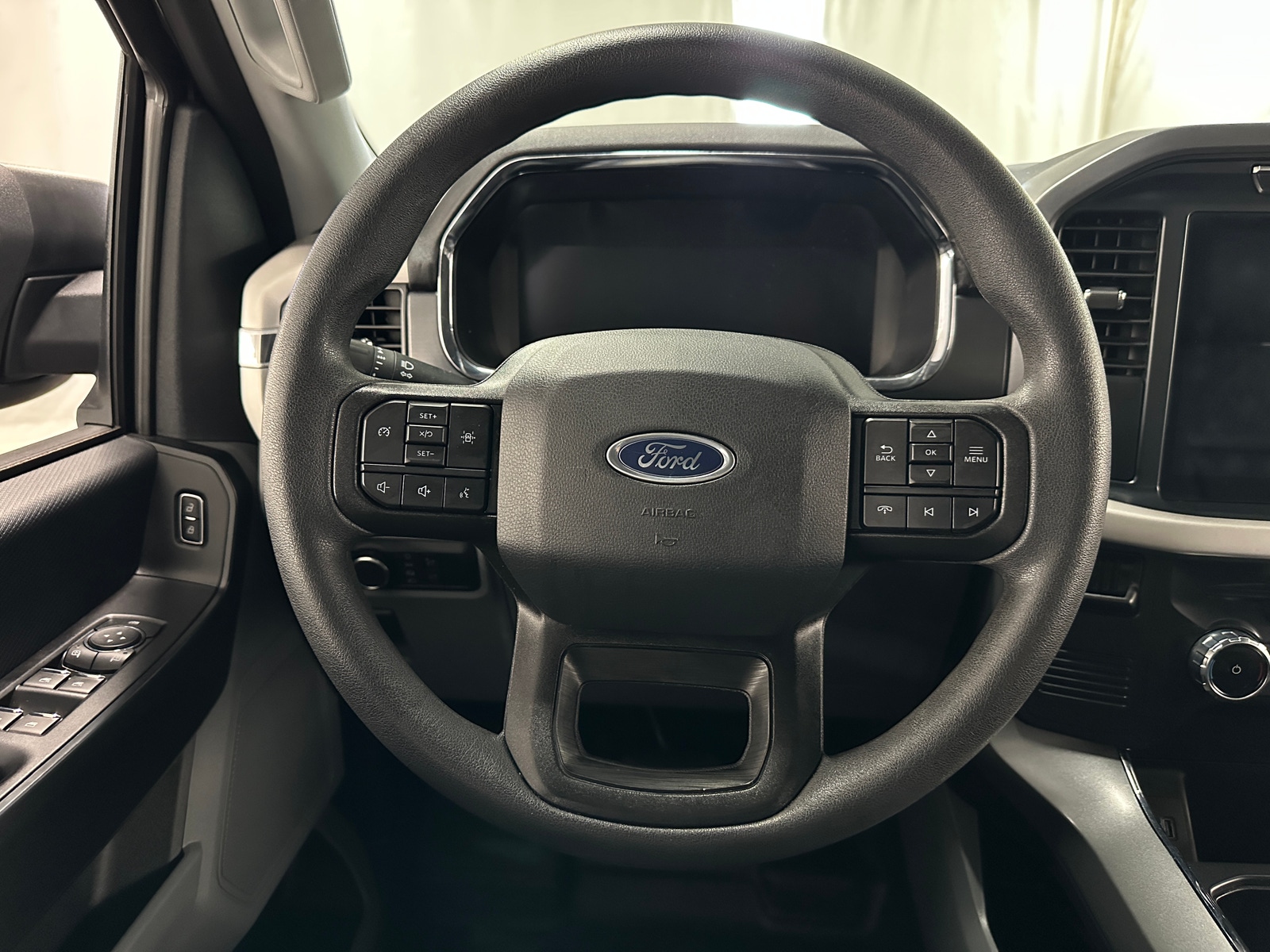 Thumbnail: 2022 Ford F-150 - 5