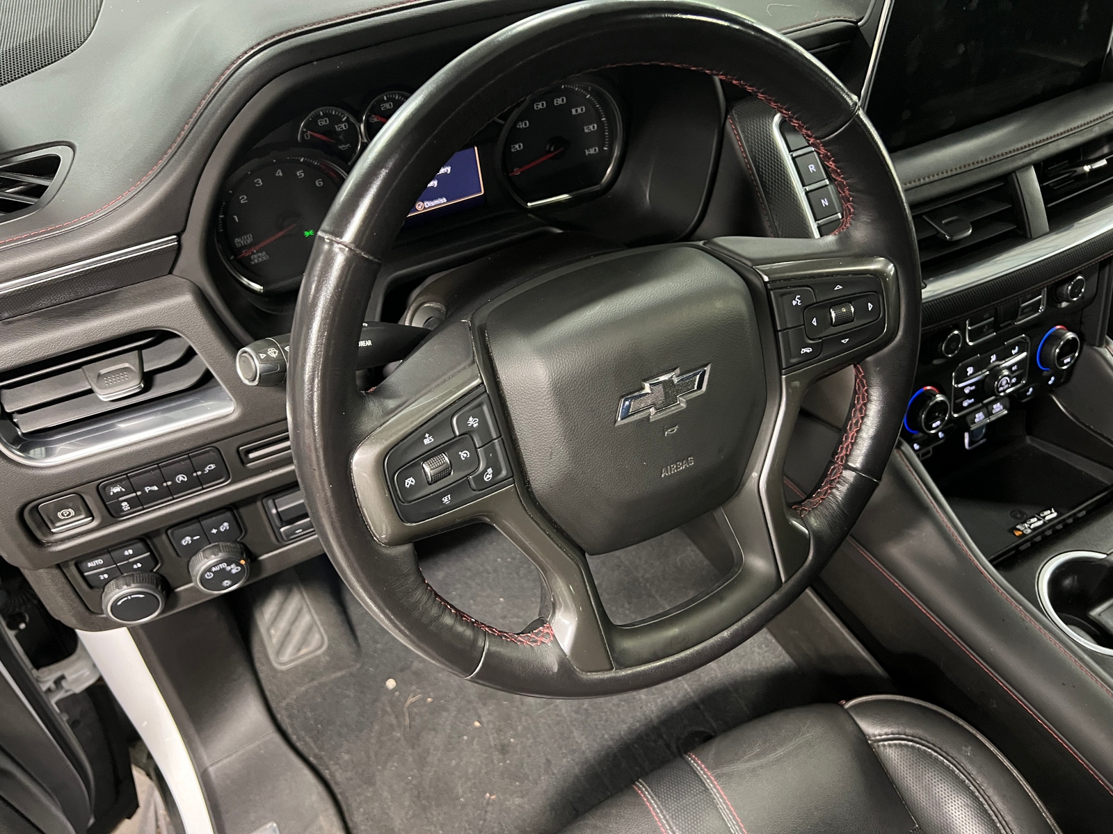 Thumbnail: 2021 Chevrolet Suburban - 4