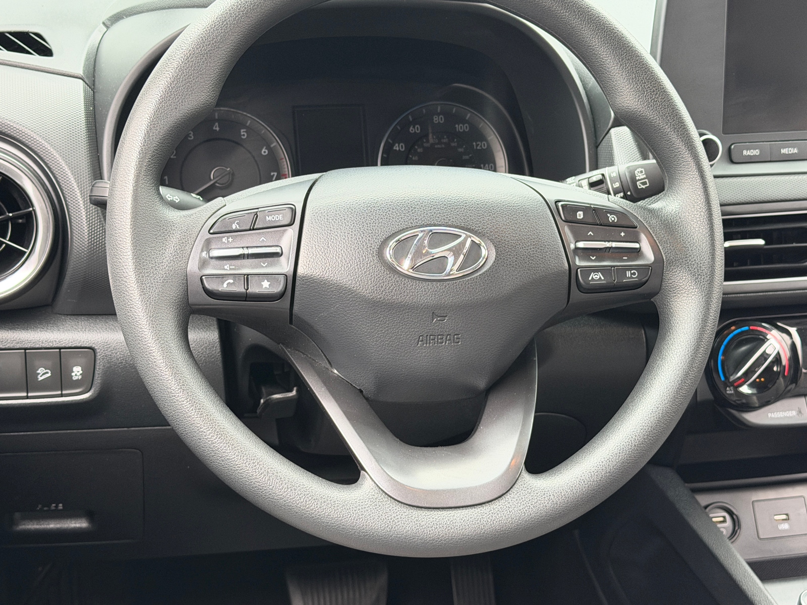Thumbnail: 2023 Hyundai Kona - 5
