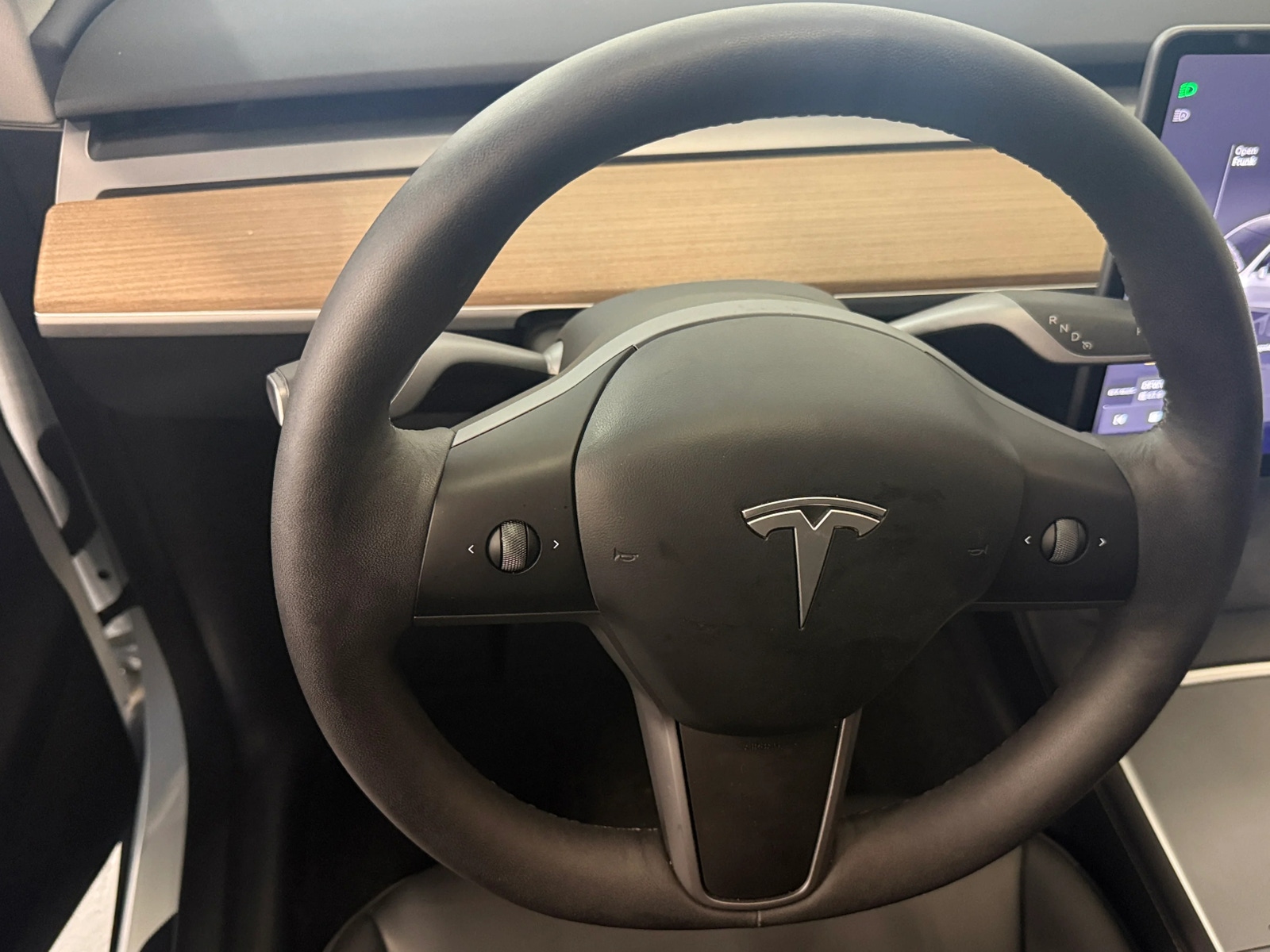 Thumbnail: 2024 Tesla Model Y - 4
