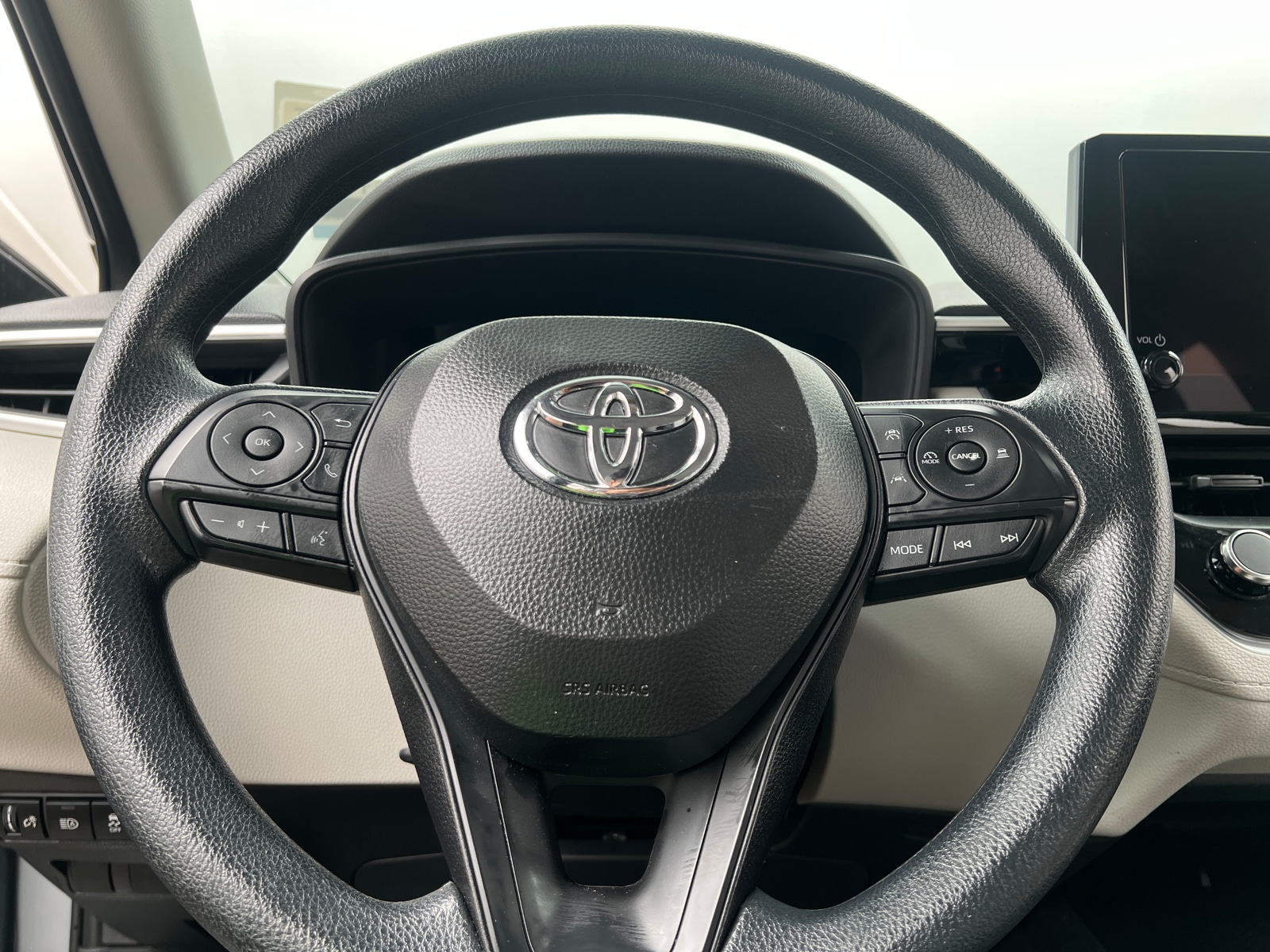 Thumbnail: 2026 Toyota Corolla Cross - 5