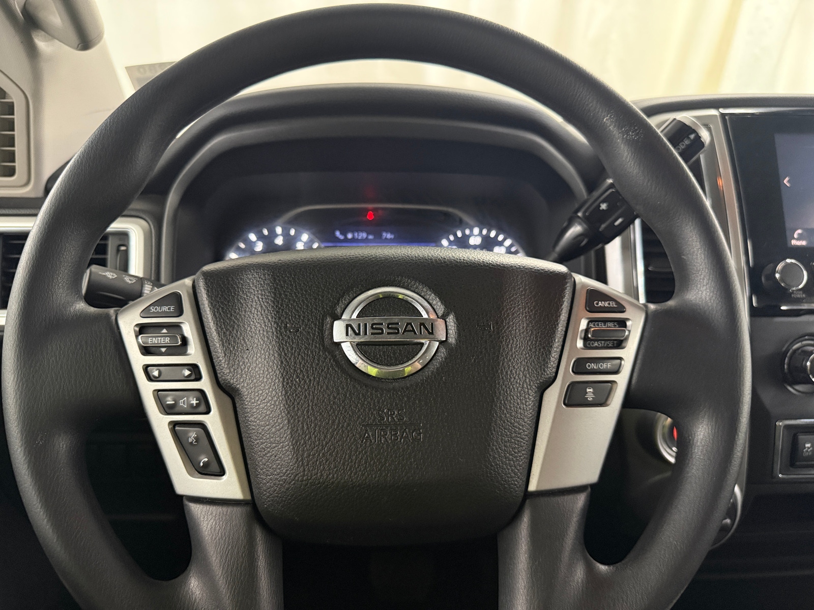 Thumbnail: 2021 Nissan Titan - 5
