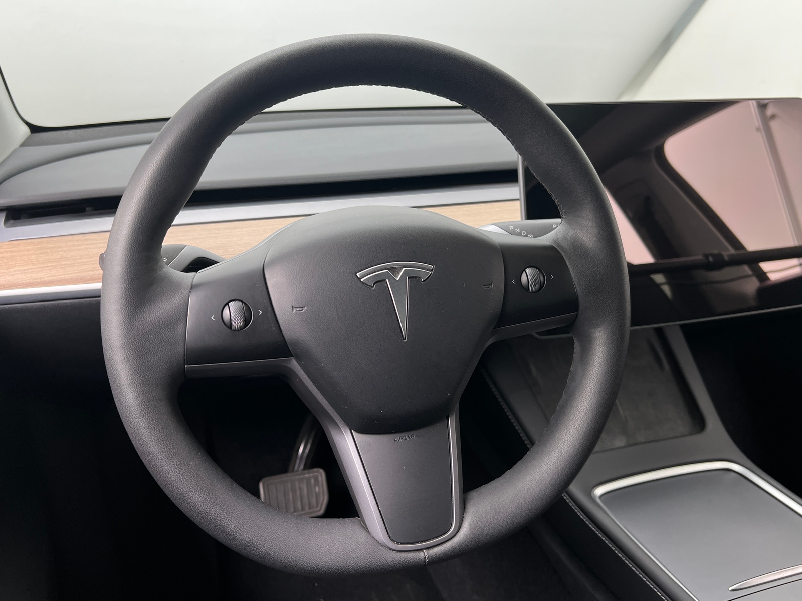 Thumbnail: 2023 Tesla Model Y - 4