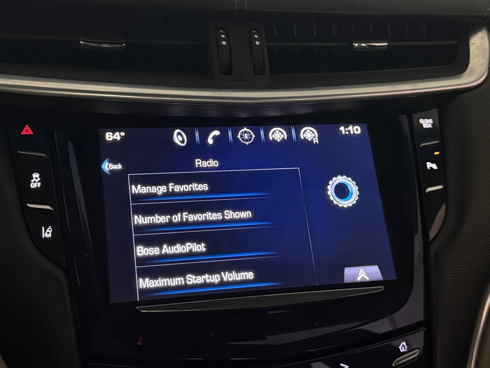 Thumbnail: 2016 Cadillac XTS - 3