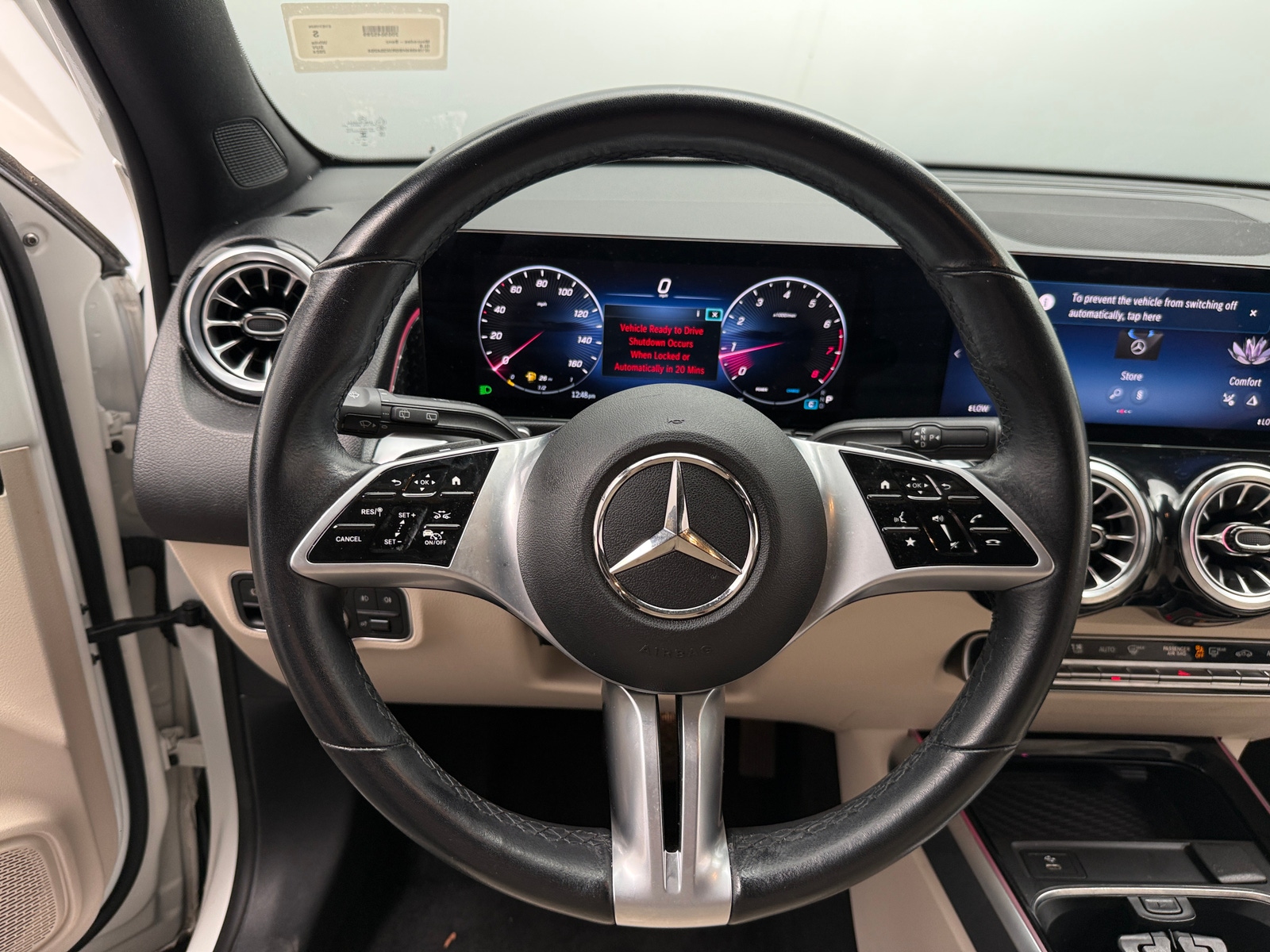 Thumbnail: 2024 Mercedes-Benz GLB - 4