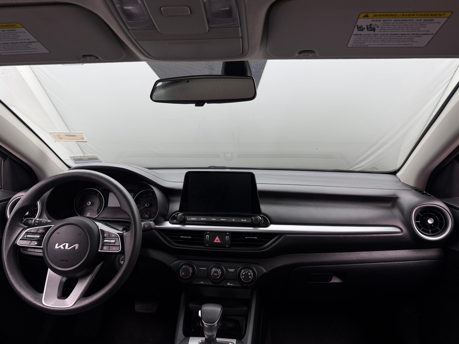 Thumbnail: 2024 Kia Forte - 3