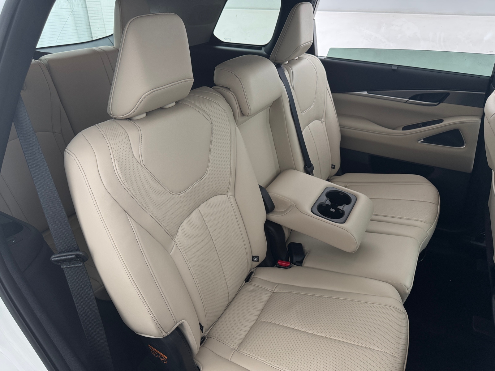 Thumbnail: 2025 INFINITI QX60 - 5