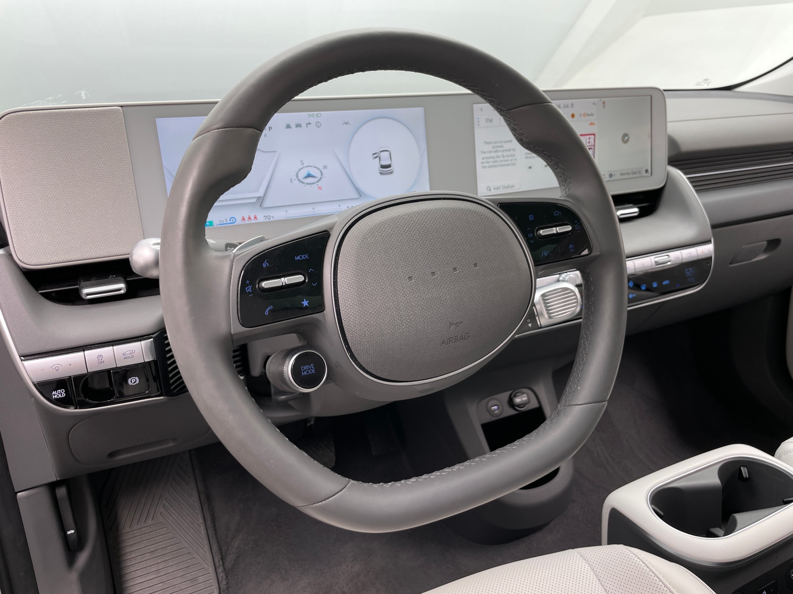 Thumbnail: 2024 Hyundai Ioniq 5 - 4