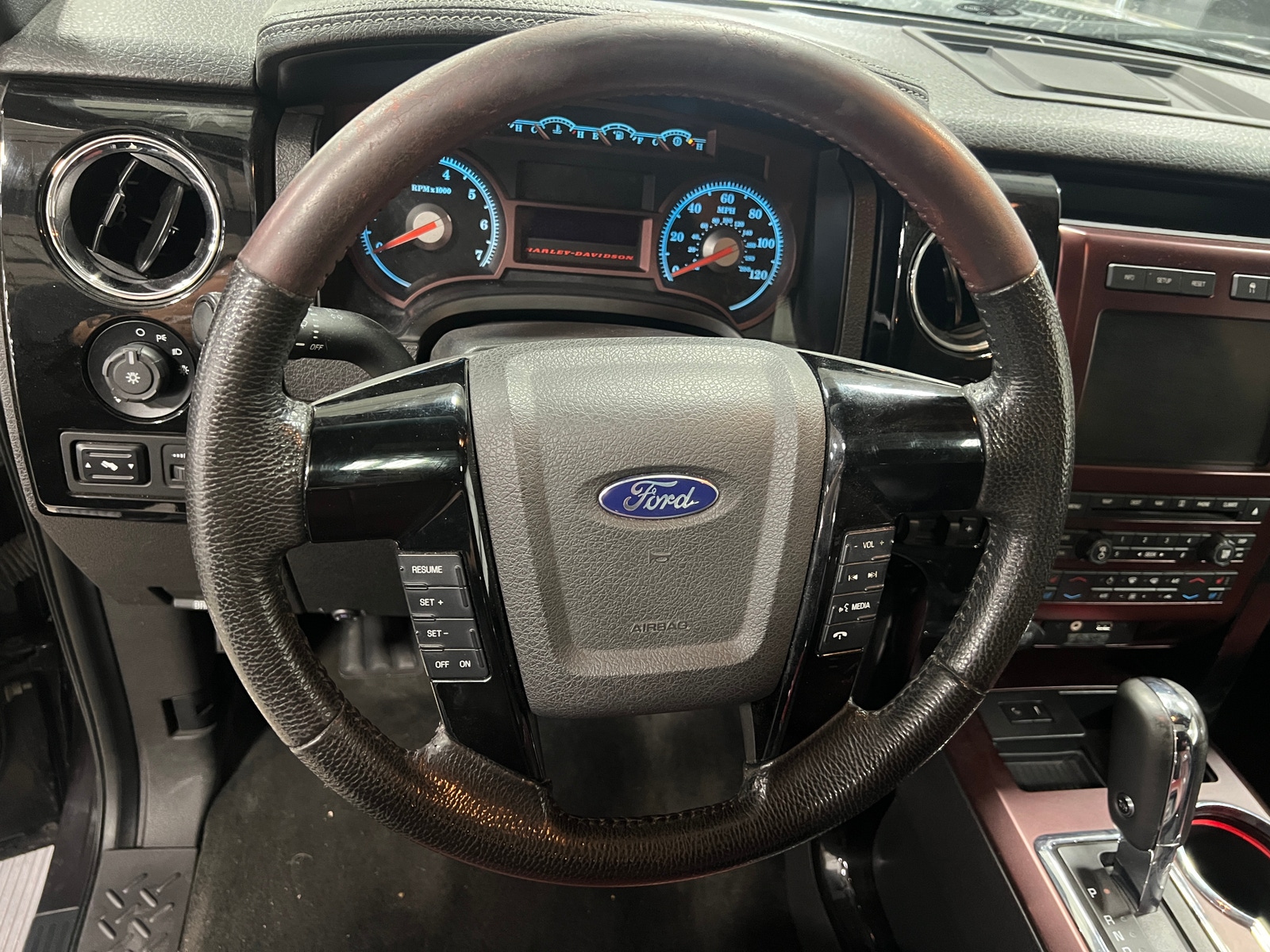 Thumbnail: 2010 Ford Econoline - 4
