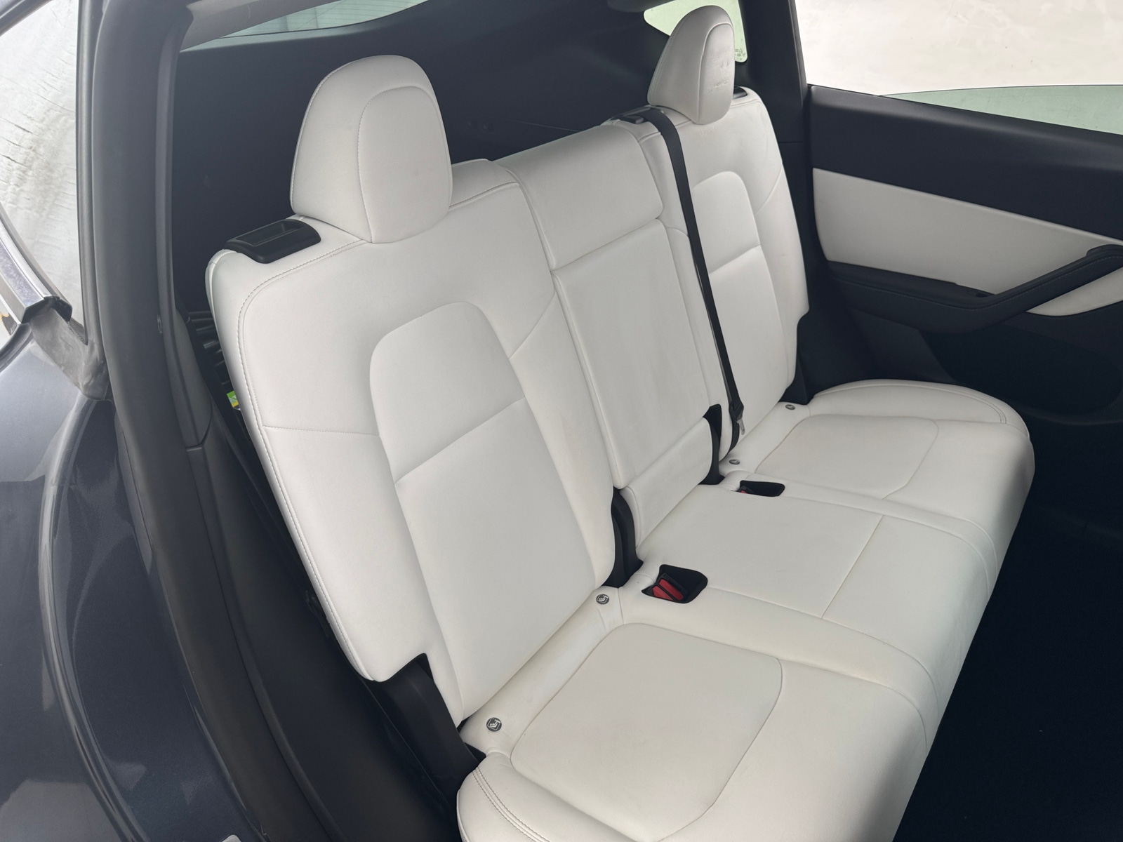 Thumbnail: 2022 Tesla Model Y - 5