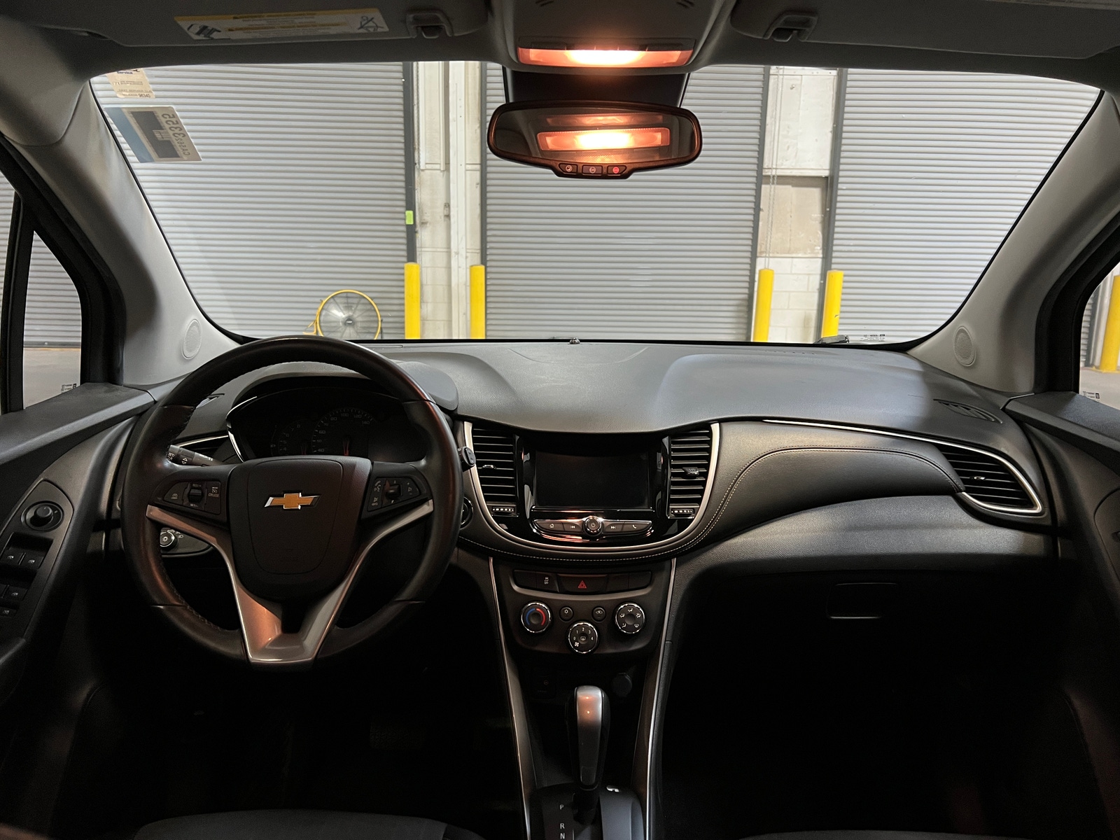 Thumbnail: 2018 Chevrolet Trax - 3