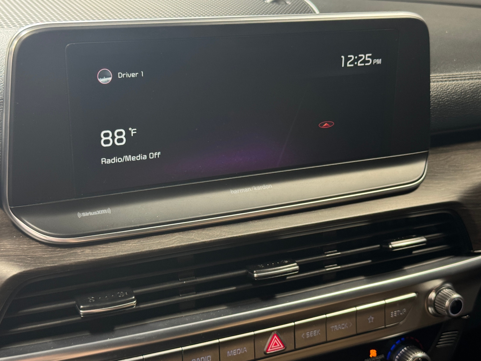 Thumbnail: 2021 Kia Telluride - 3