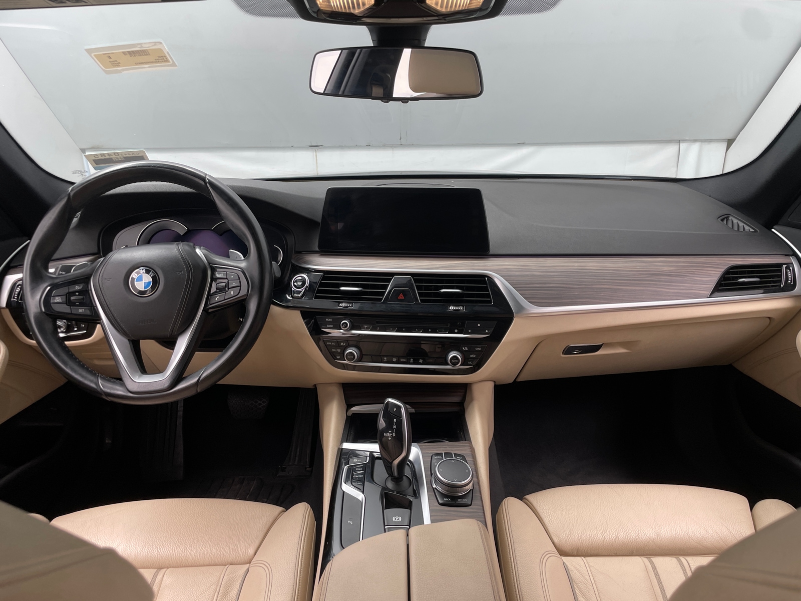 Thumbnail: 2017 BMW 5 Series - 3