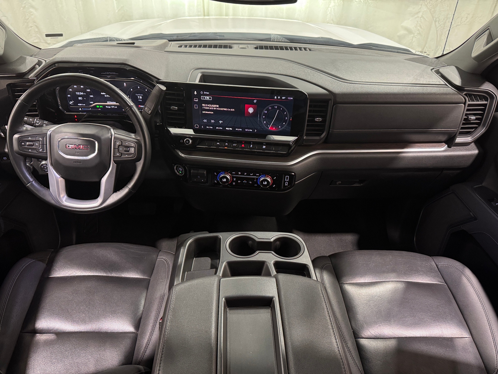 Thumbnail: 2025 GMC Sierra 1500 - 2