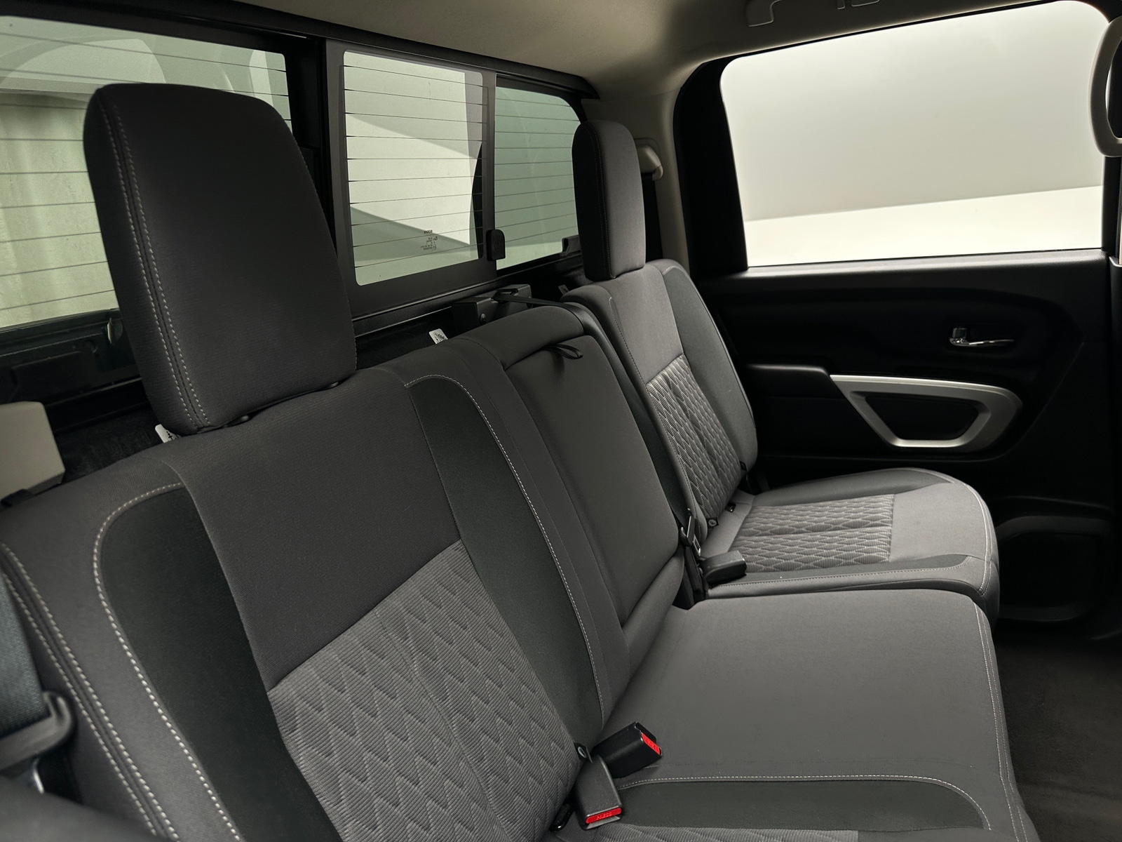 Thumbnail: 2020 Nissan Titan - 6