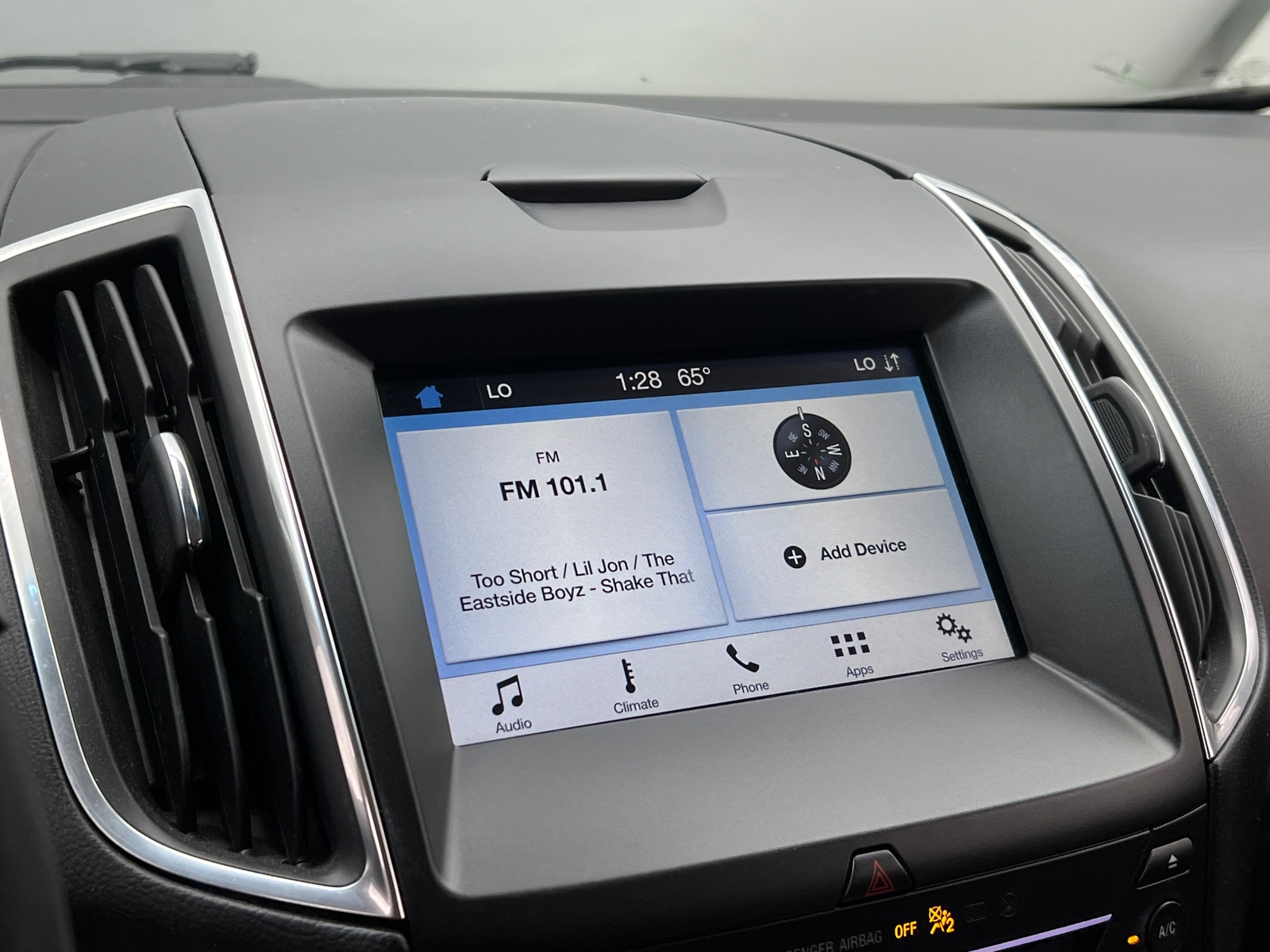 Thumbnail: 2019 Ford Edge - 3