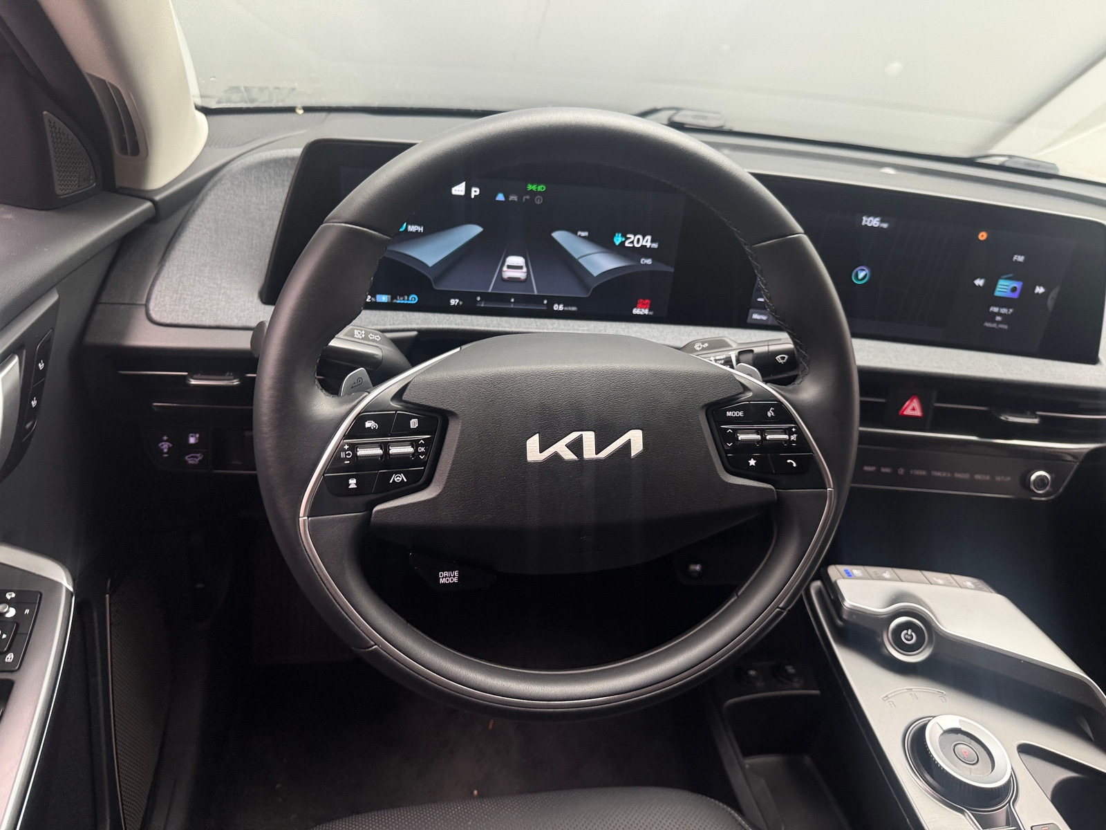 Thumbnail: 2024 Kia EV6 - 4