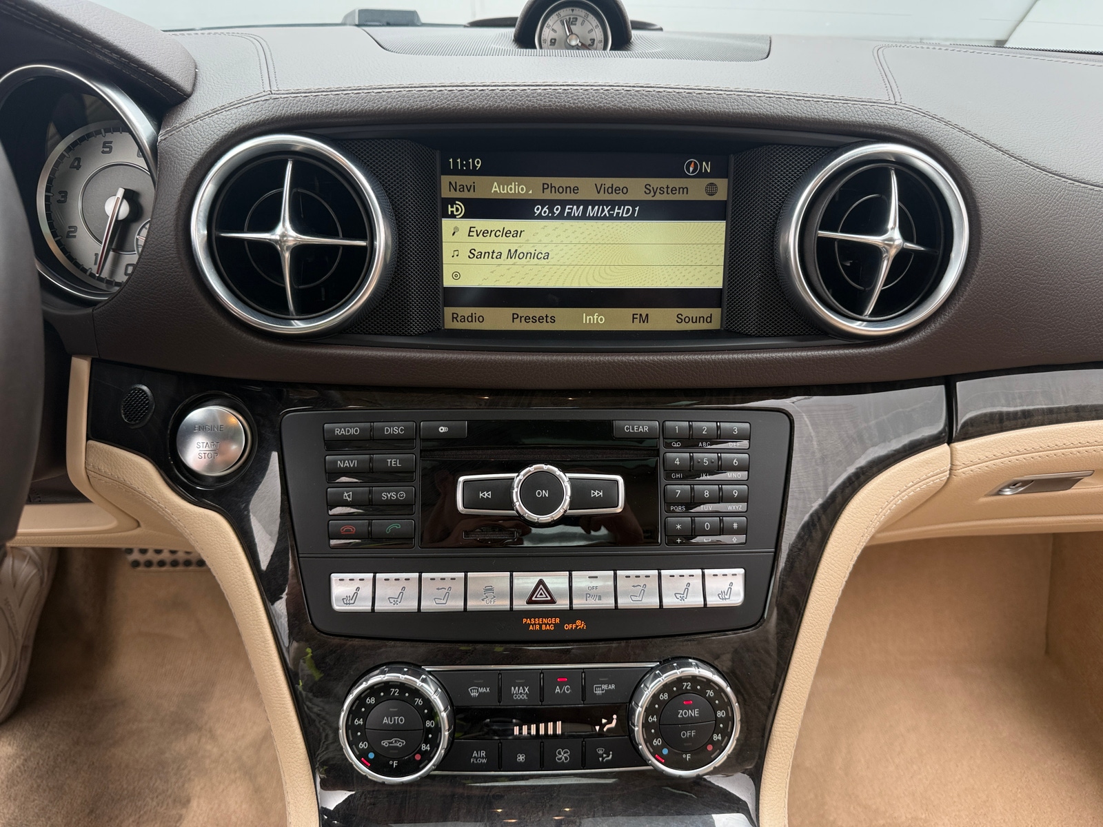 Thumbnail: 2013 Mercedes-Benz SL-Class - 3