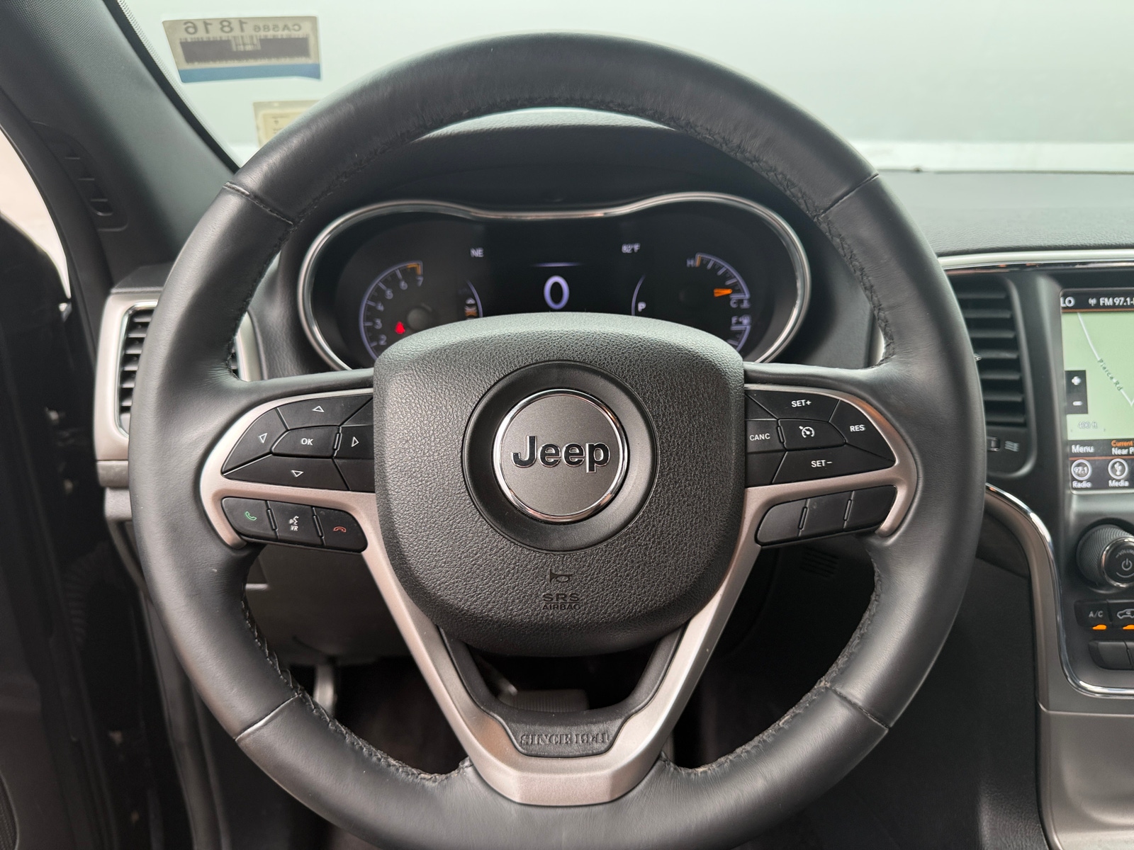 Thumbnail: 2018 Jeep Grand Cherokee - 5