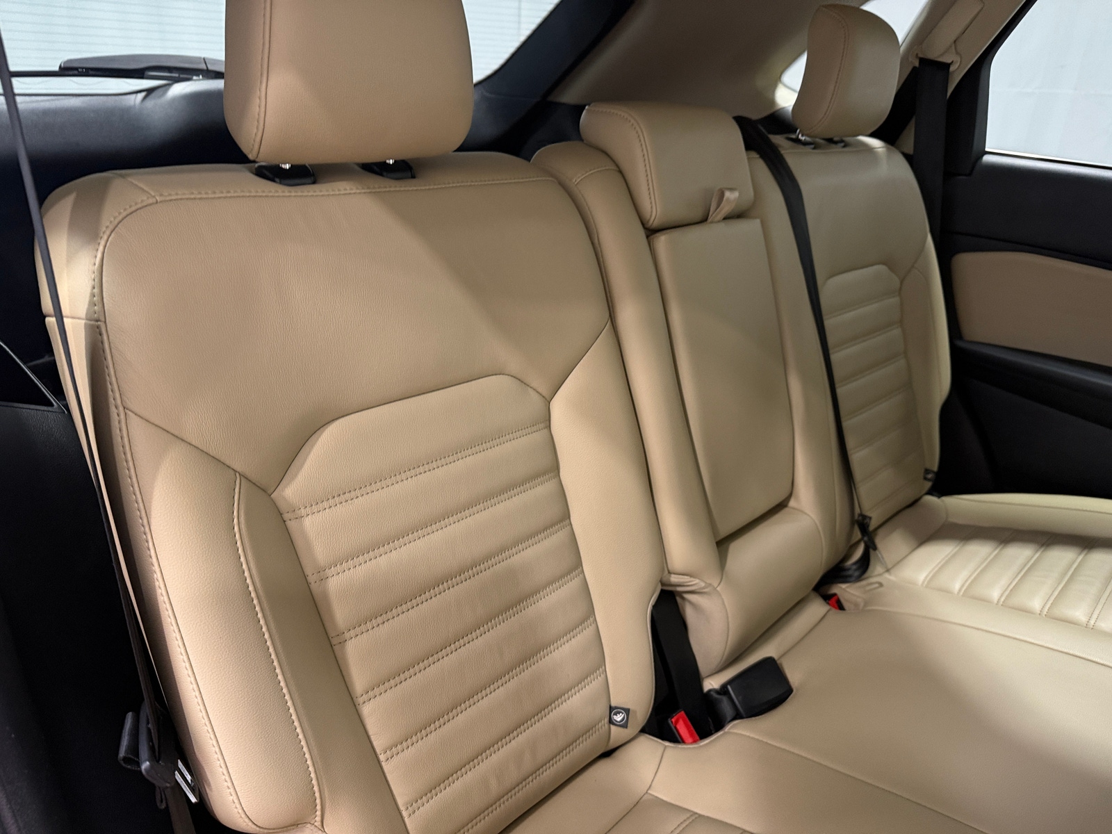 Thumbnail: 2018 Ford Edge - 5