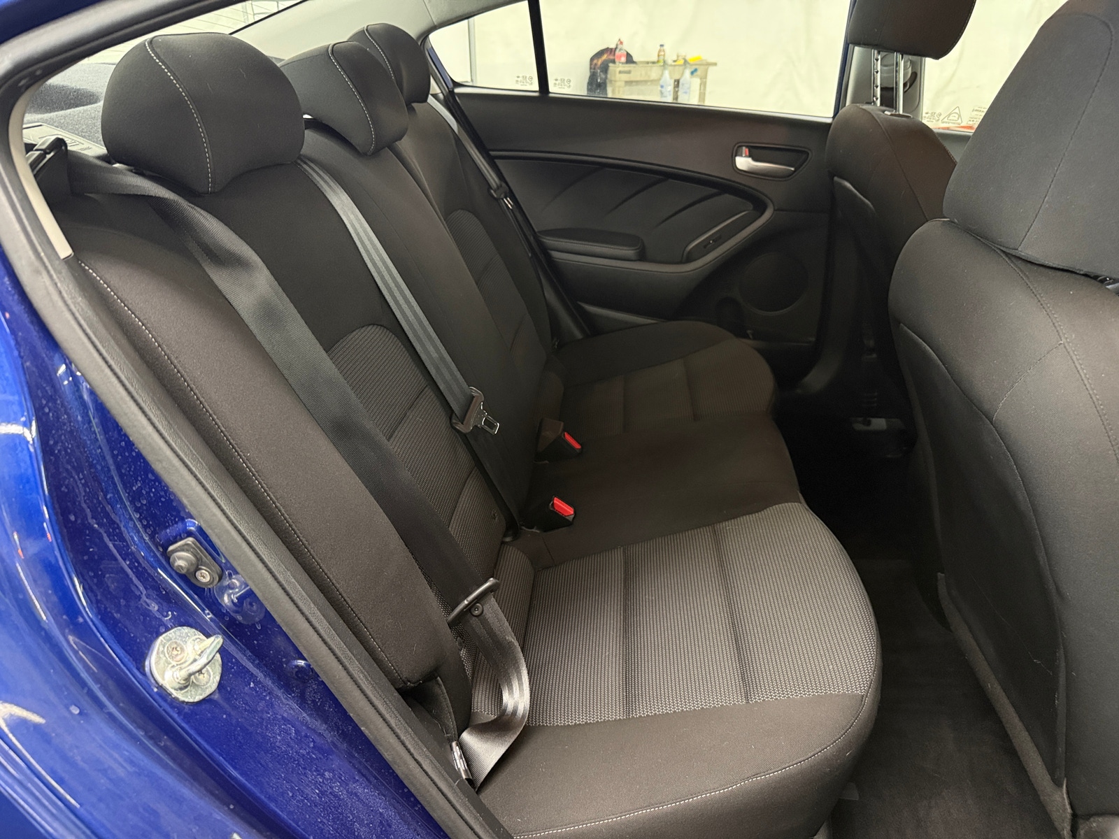 Thumbnail: 2017 Kia Forte - 6