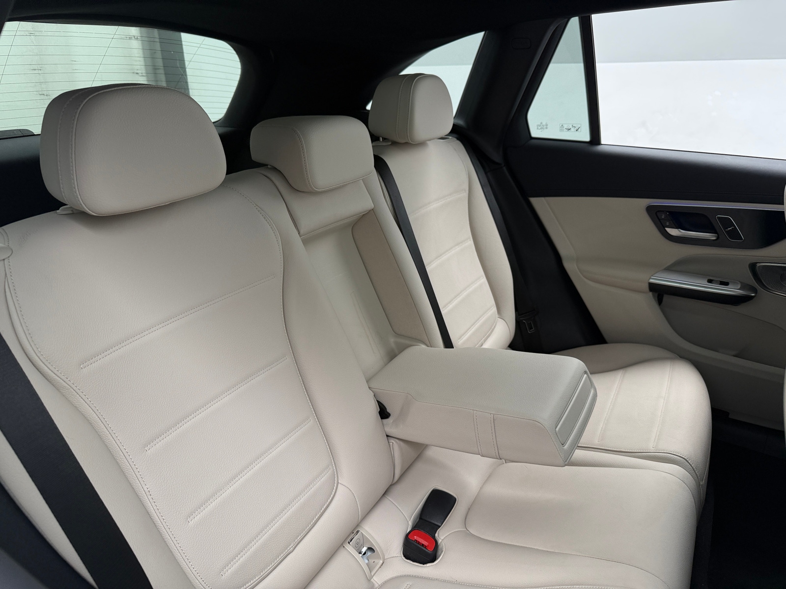 Thumbnail: 2024 Mercedes-Benz GLC - 5
