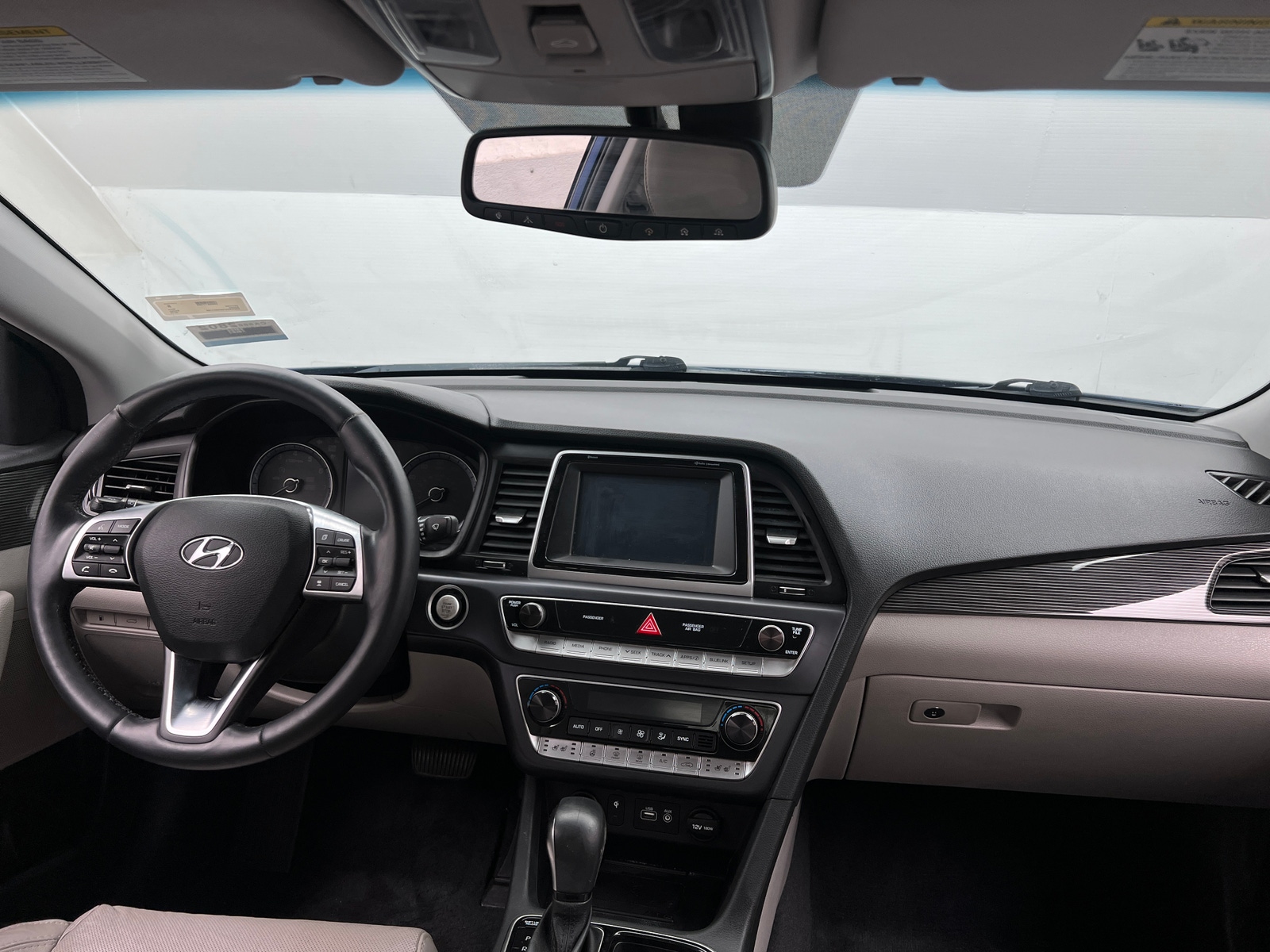 Thumbnail: 2019 Hyundai Sonata - 2