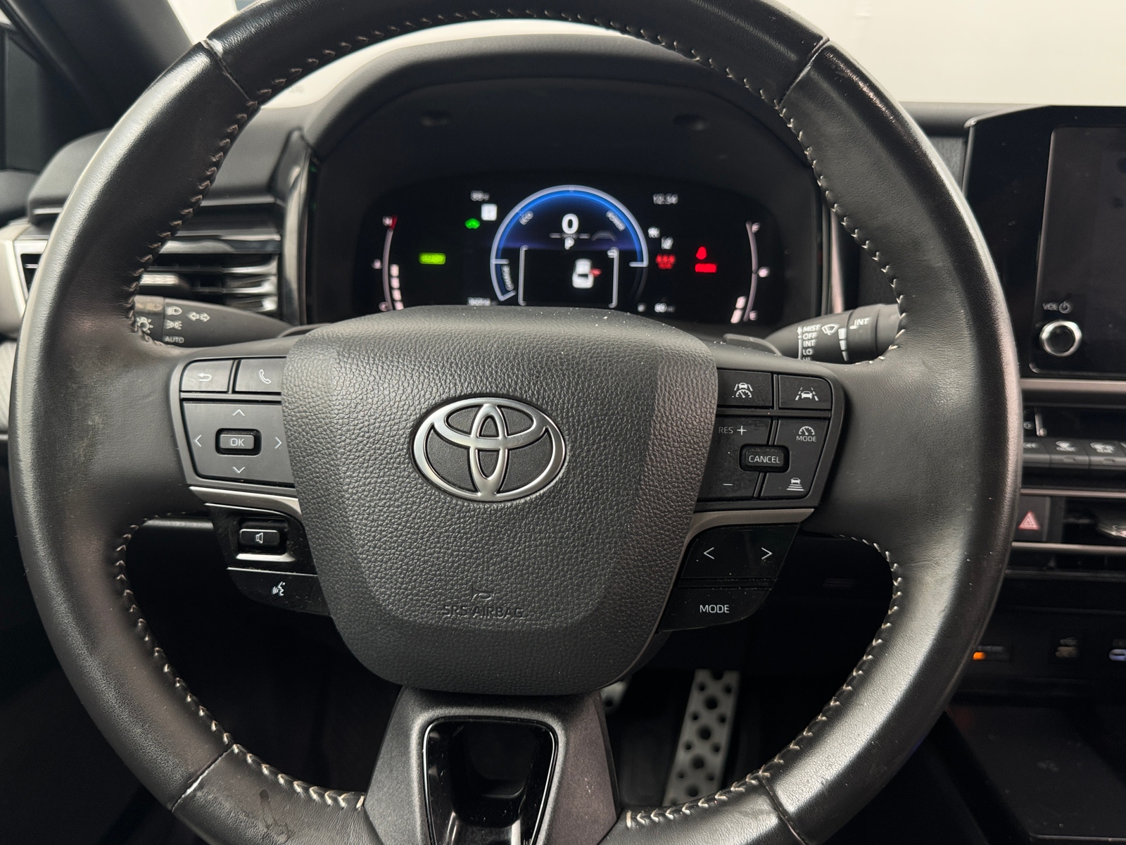 Thumbnail: 2025 Toyota Camry - 5