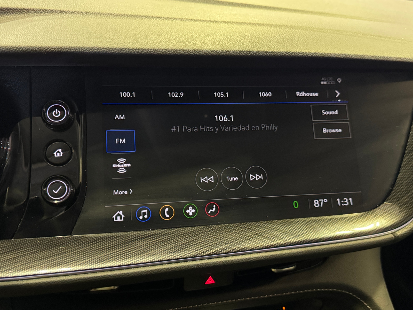 Thumbnail: 2023 Buick Envision - 4