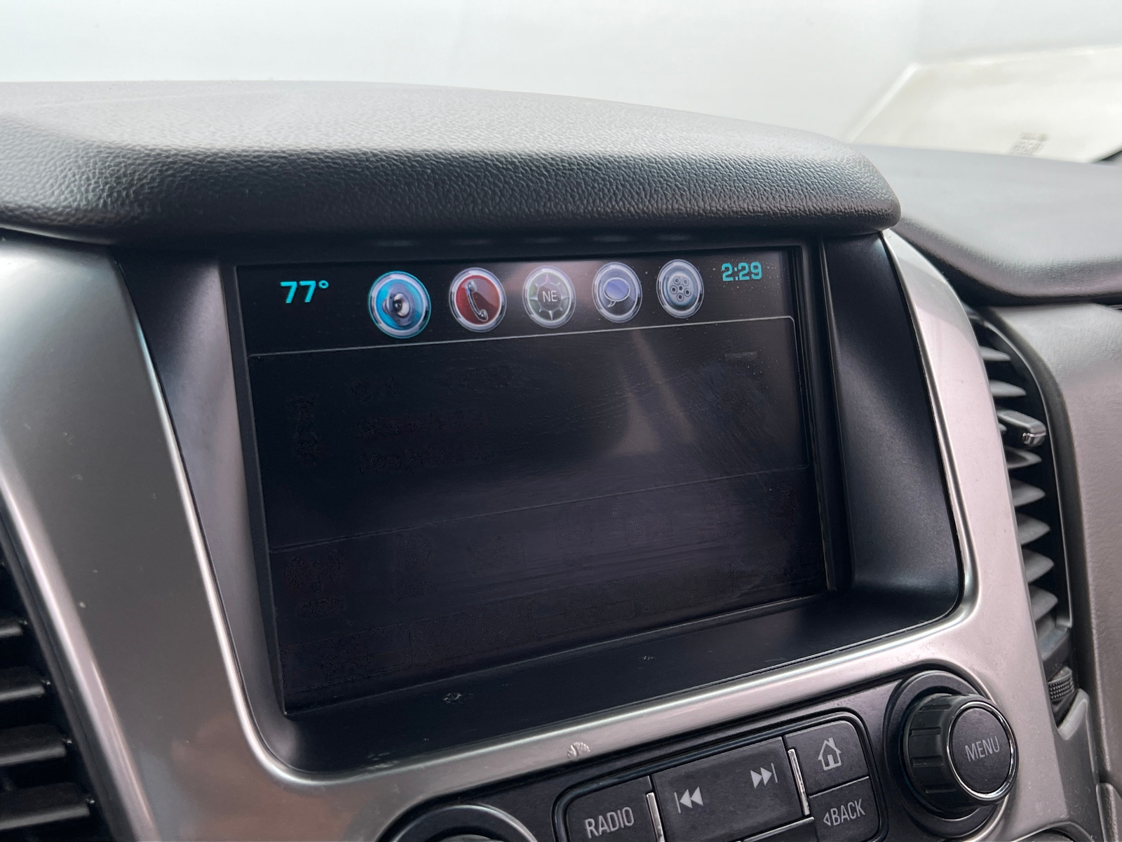 Thumbnail: 2020 Chevrolet Suburban - 3