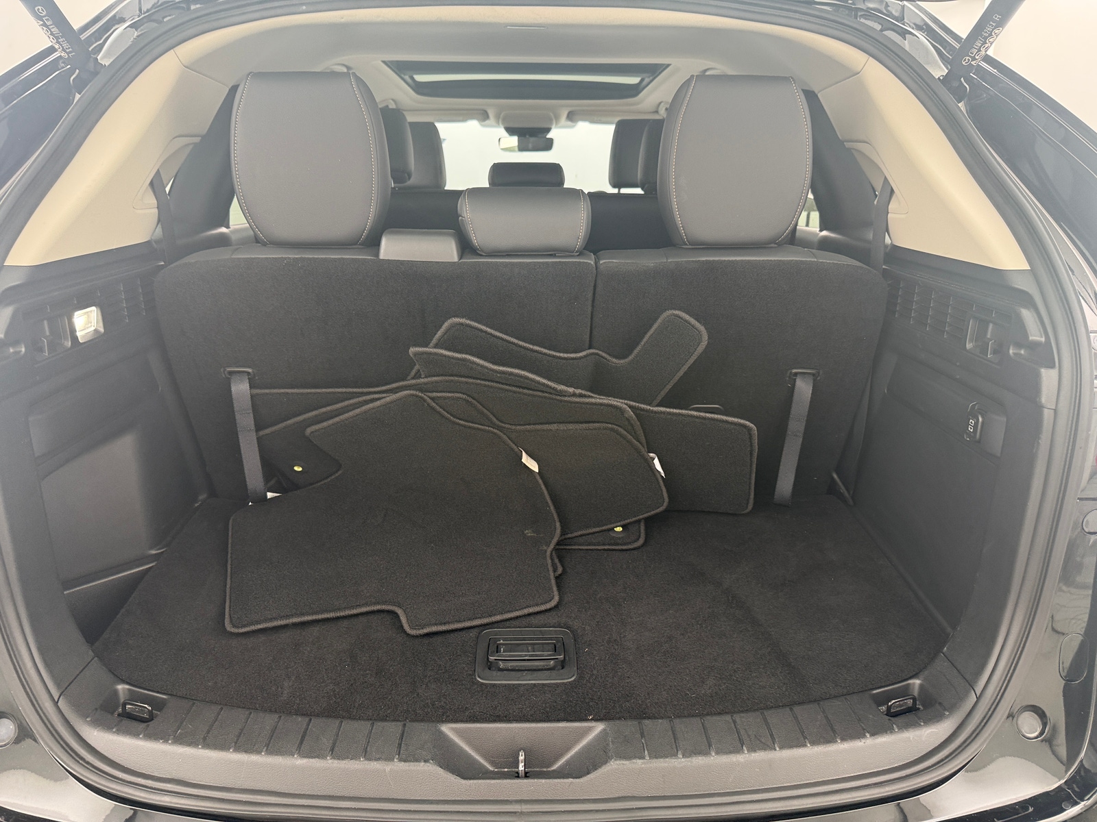Thumbnail: 2026 Mazda CX-90 - 6