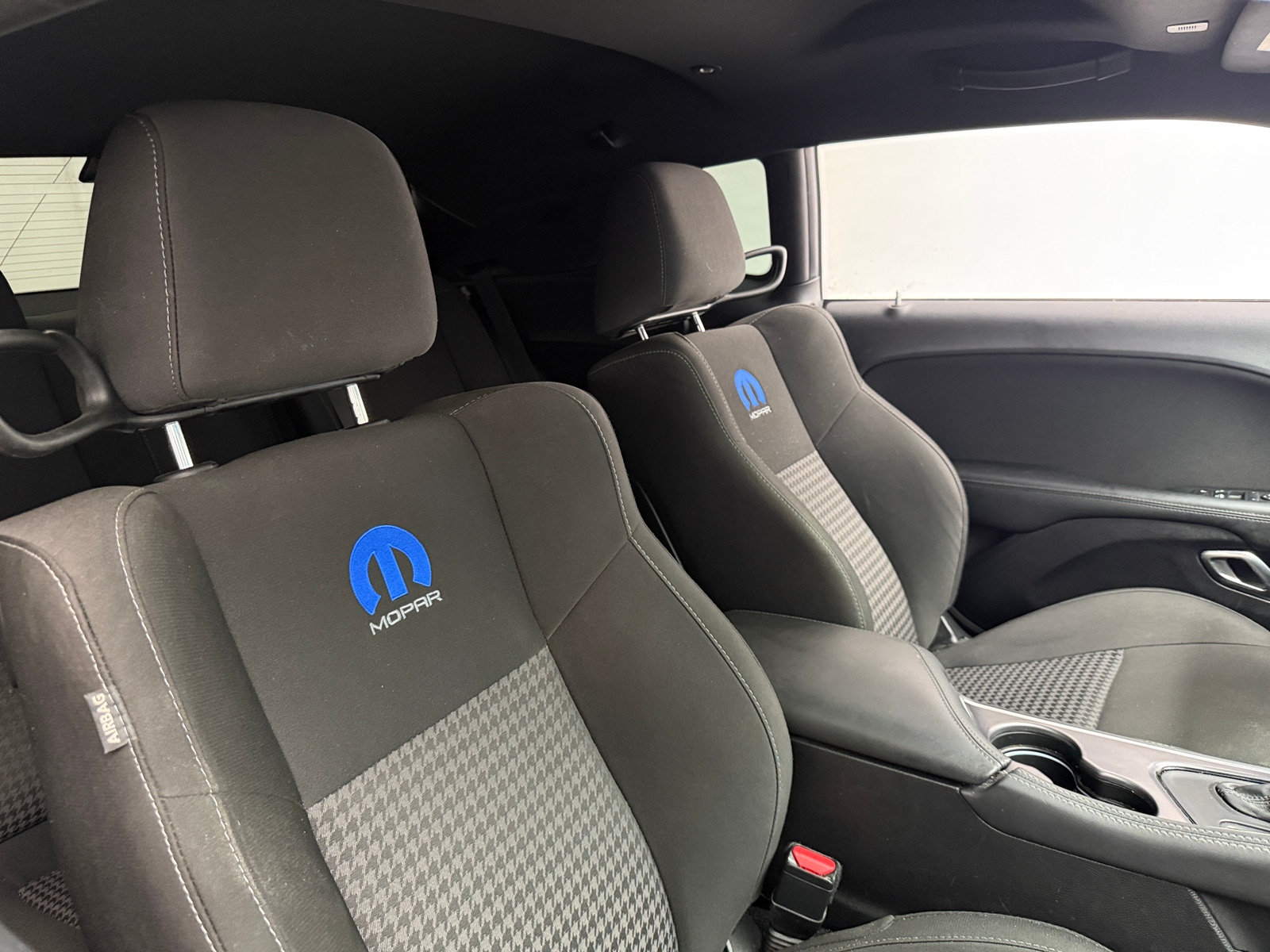 Thumbnail: 2019 Dodge Challenger - 2