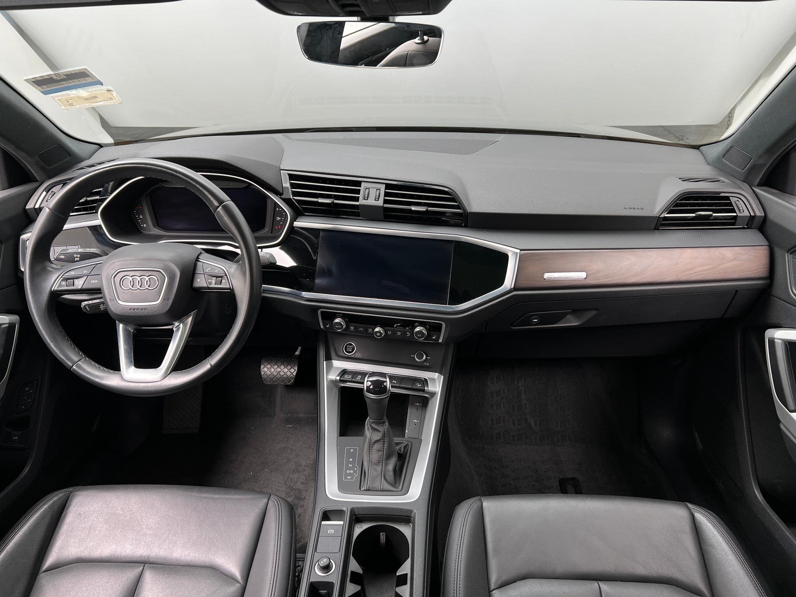 Thumbnail: 2022 Audi Q3 - 2