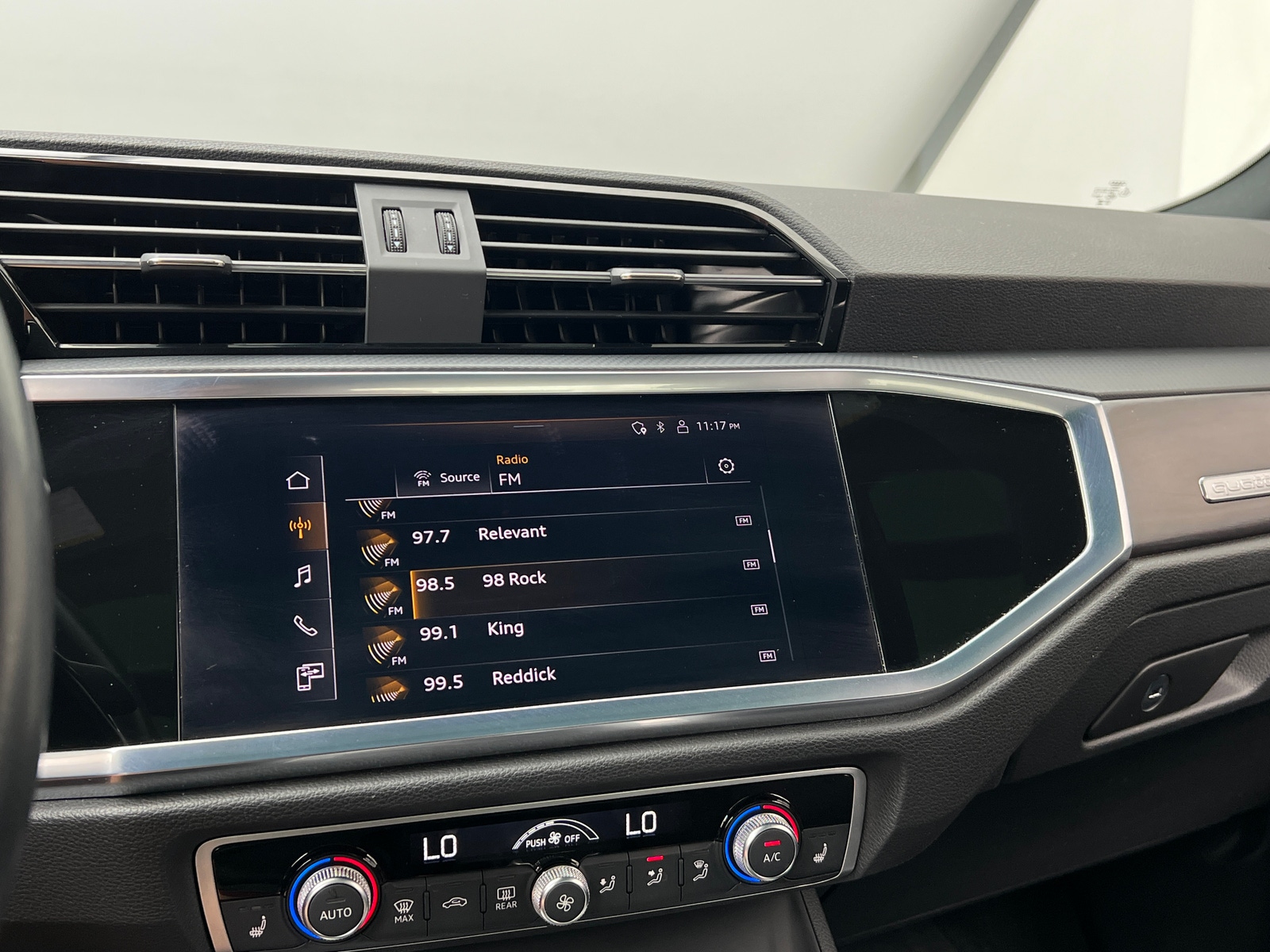 Thumbnail: 2022 Audi Q3 - 3