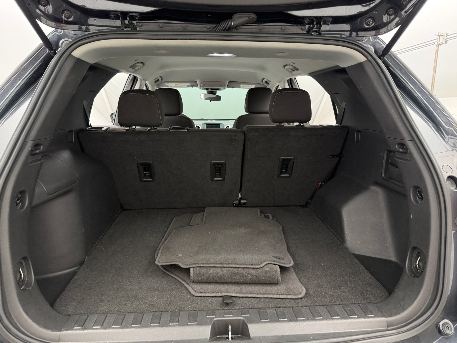 Thumbnail: 2023 Chevrolet Equinox - 7
