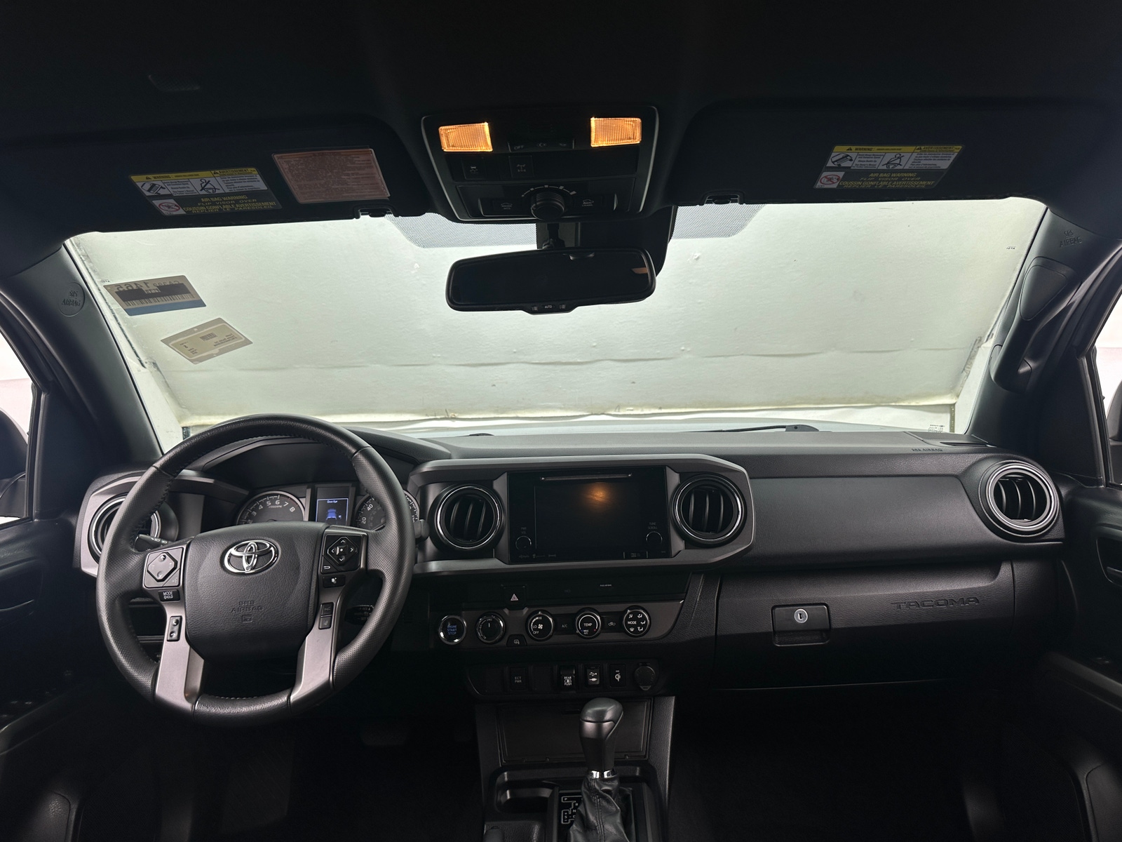Thumbnail: 2019 Toyota Tacoma - 3