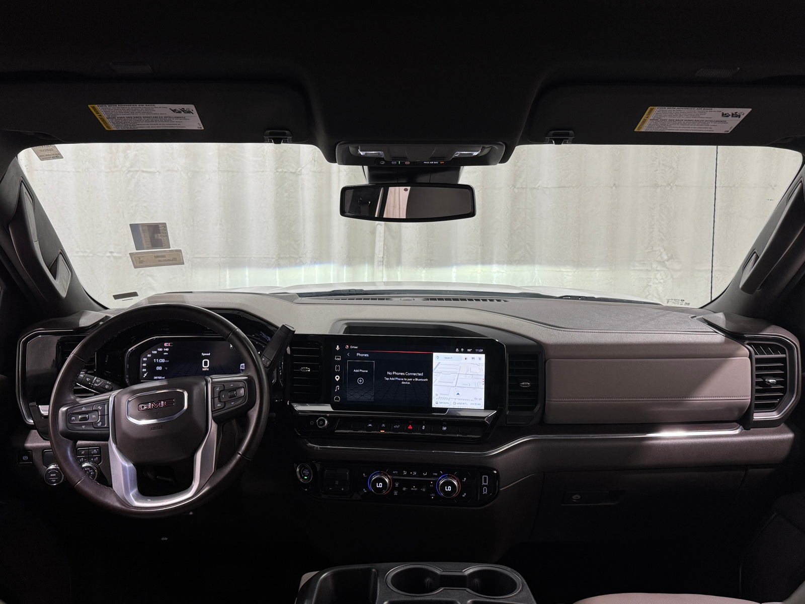 Thumbnail: 2025 GMC Sierra 1500 - 2