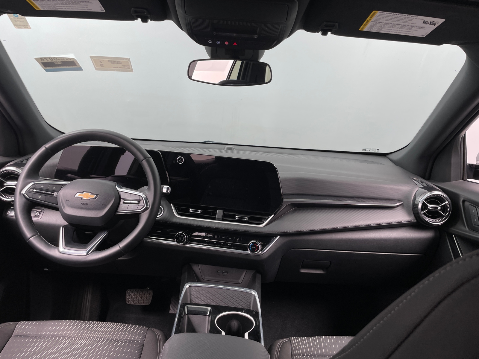 Thumbnail: 2025 Chevrolet Equinox - 3