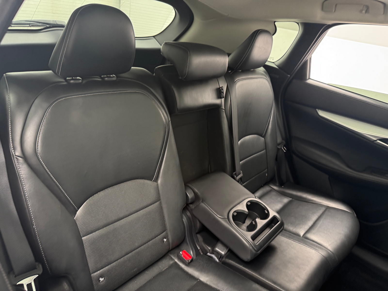 Thumbnail: 2019 INFINITI QX50 - 5