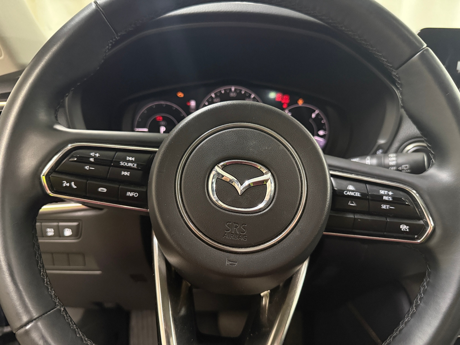 Thumbnail: 2024 Mazda CX-90 - 4