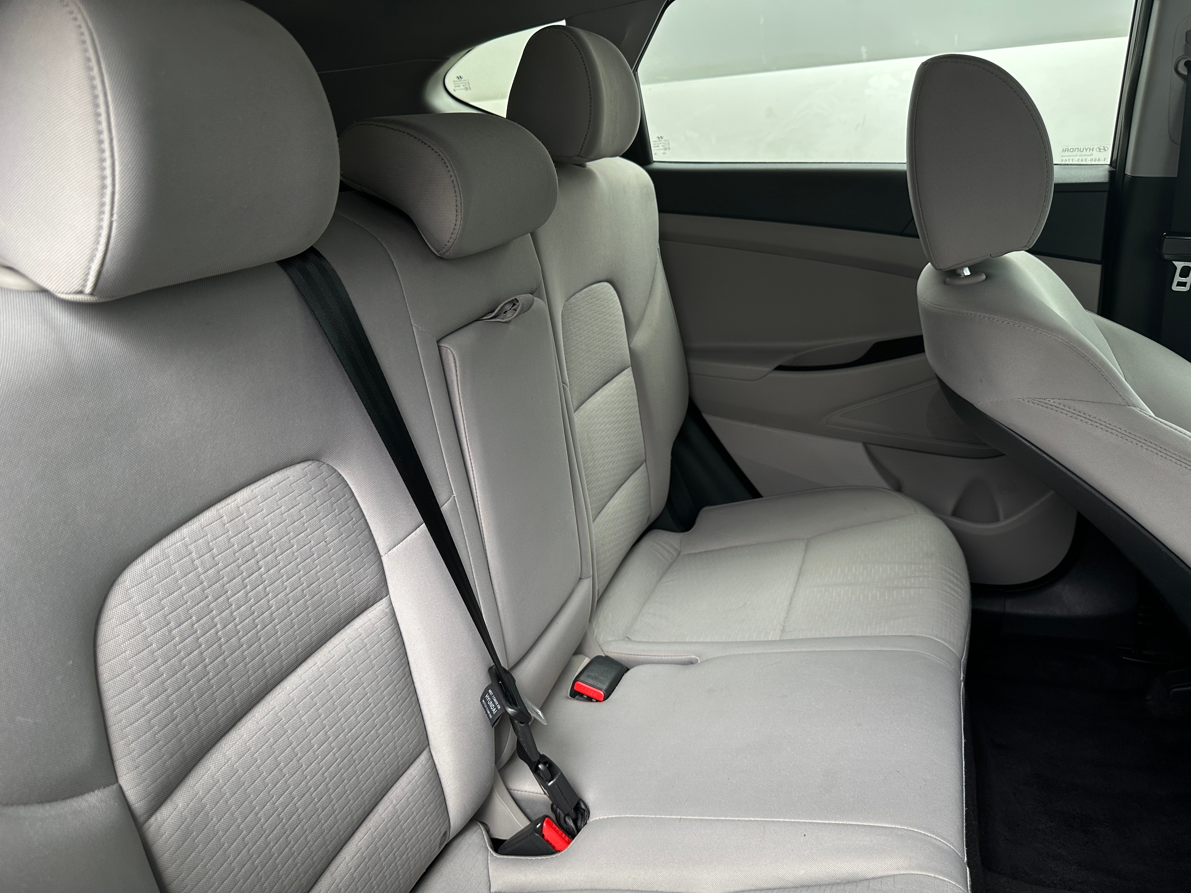 2020 Hyundai Tucson SE - Photo 4