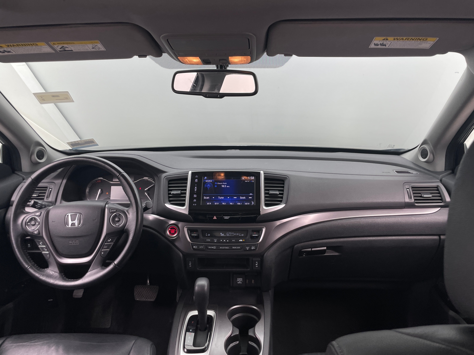Thumbnail: 2017 Honda Pilot - 2