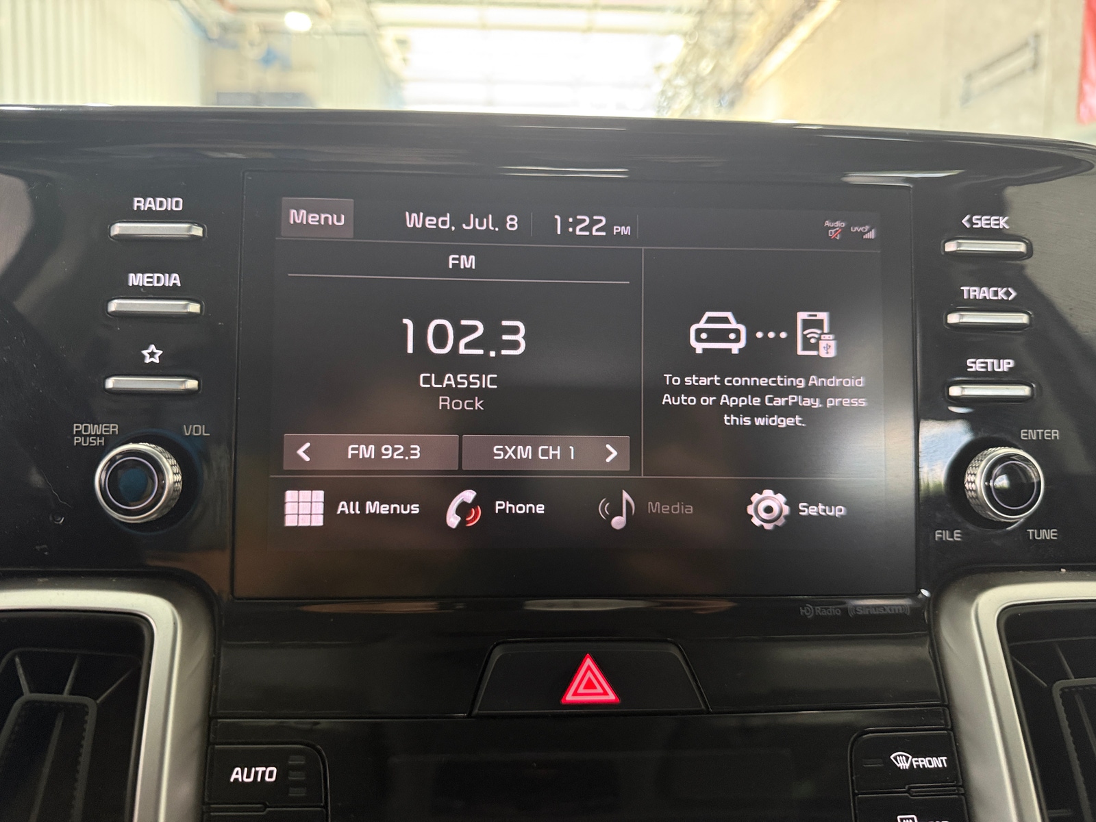 Thumbnail: 2021 Kia Sorento - 3