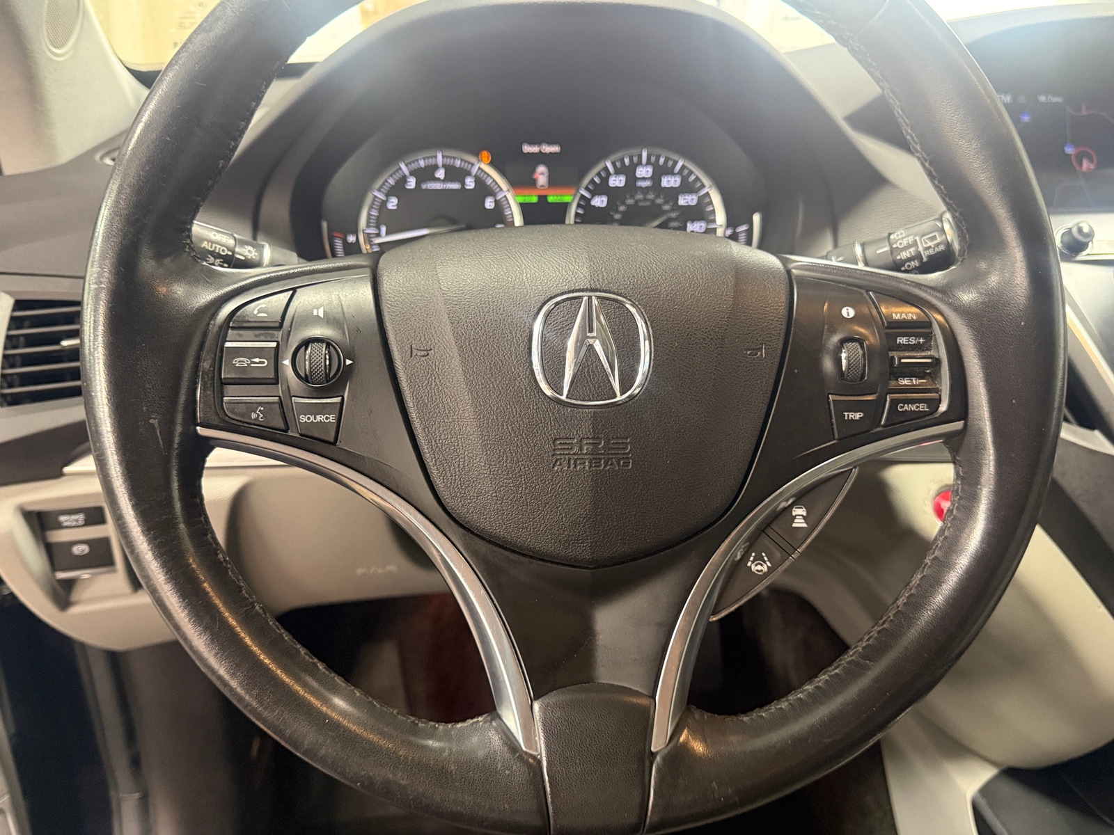 Thumbnail: 2017 Acura MDX - 4