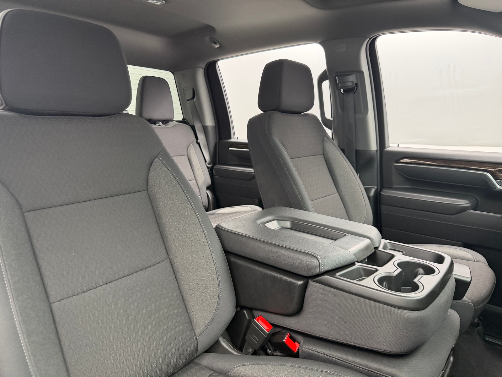 Thumbnail: 2025 GMC Sierra 2500 - 2