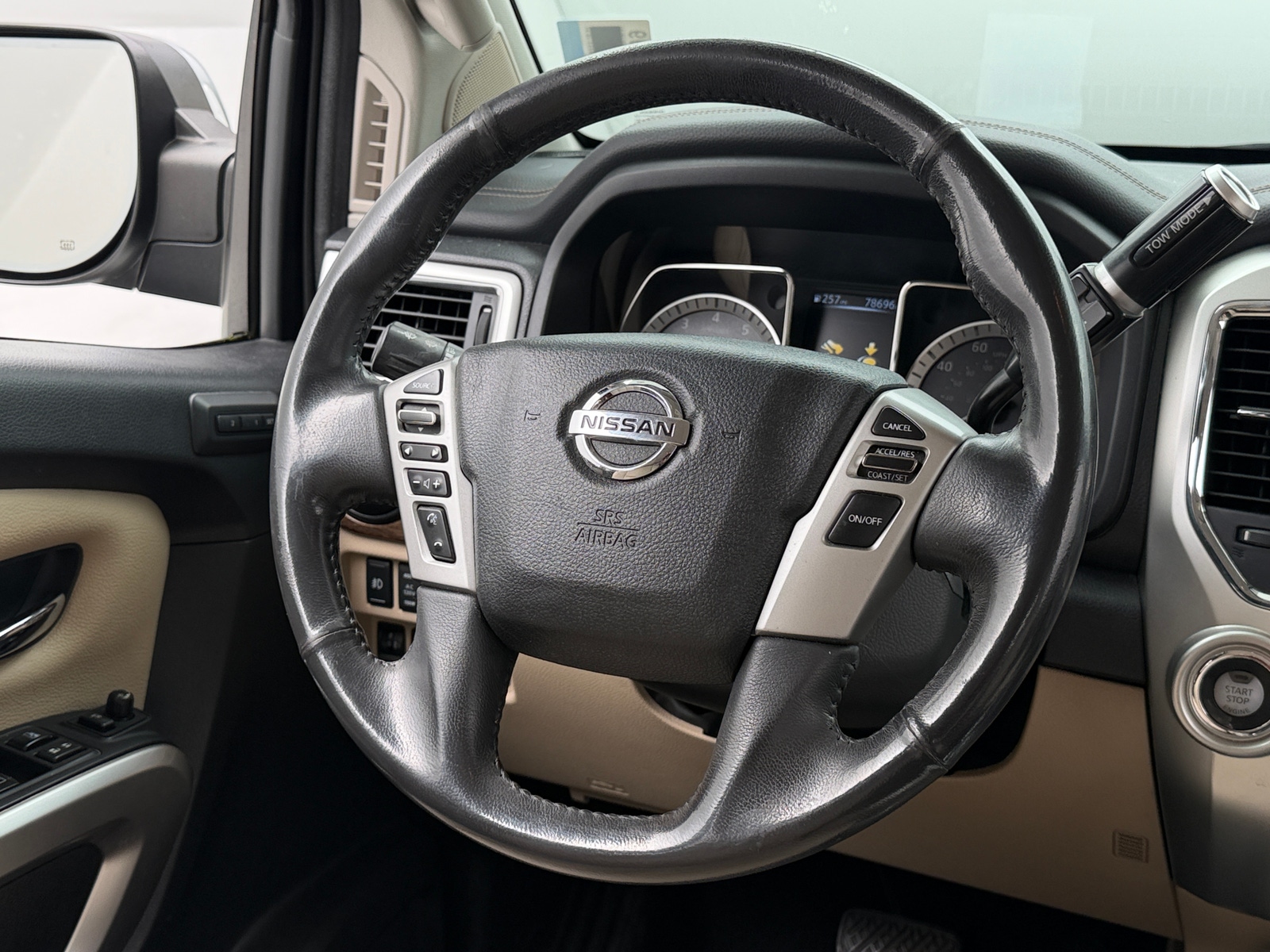 Thumbnail: 2018 Nissan Titan - 4
